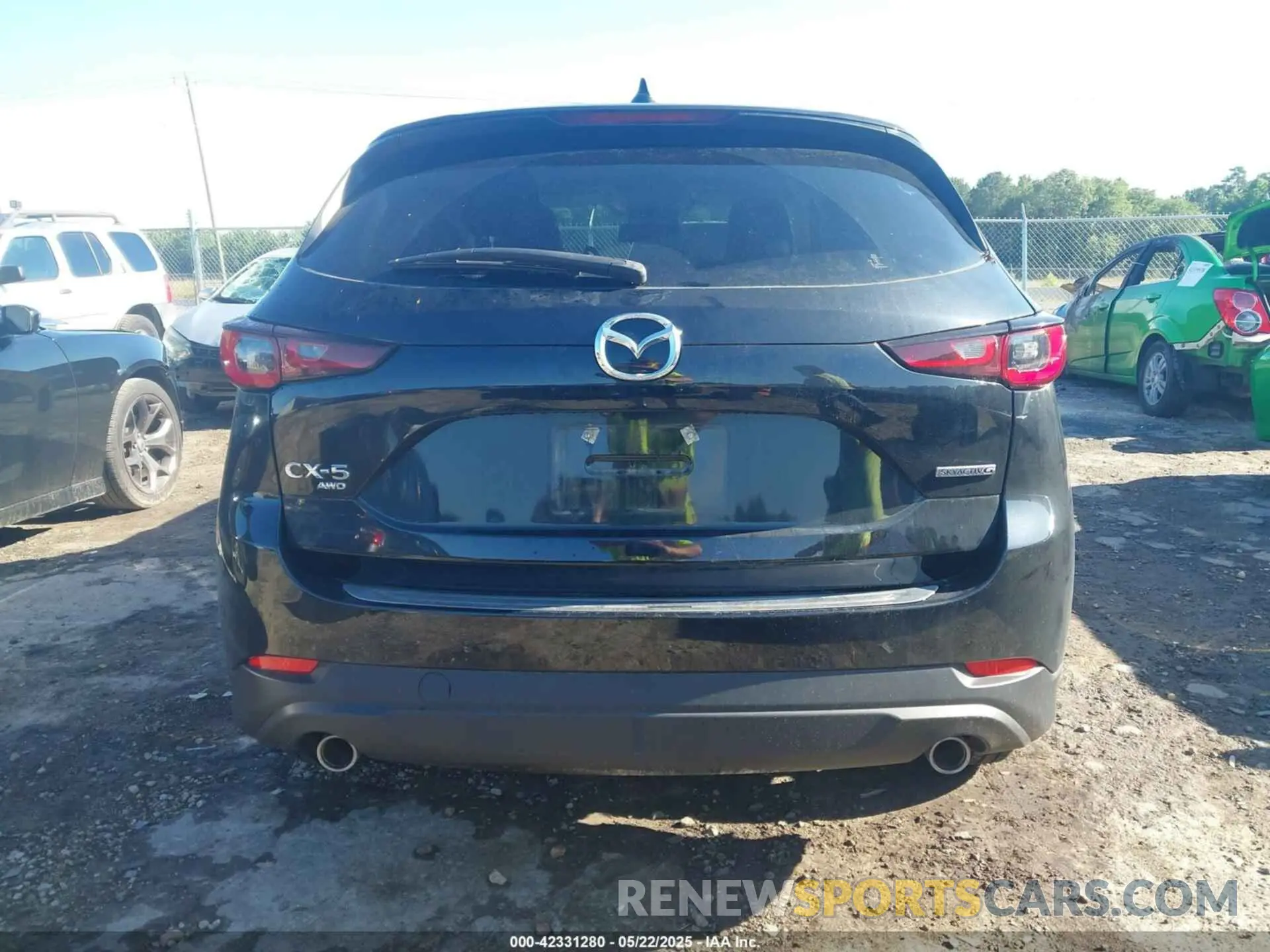17 fotografías del automóvil dañado JM3KFBCM1P0264122 MAZDA CX-5 2023