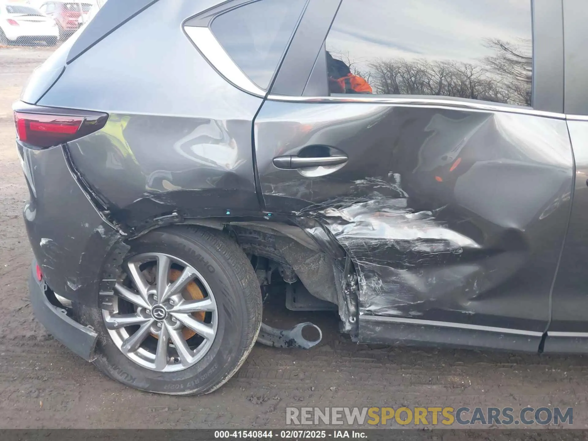 6 fotografías del automóvil dañado JM3KFBCM2P0193643 MAZDA CX-5 2023