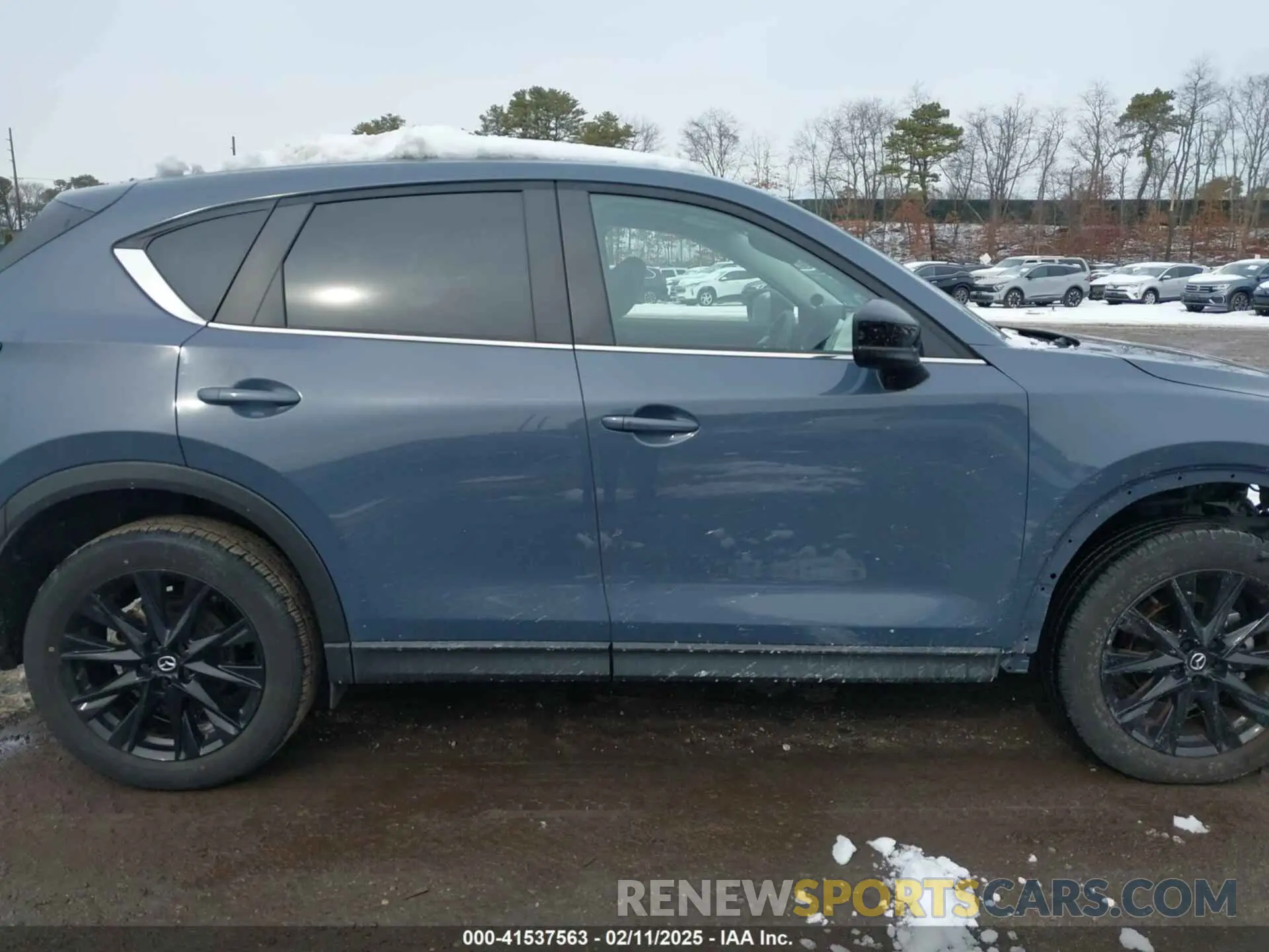 14 fotografías del automóvil dañado JM3KFBCM2P0195103 MAZDA CX-5 2023