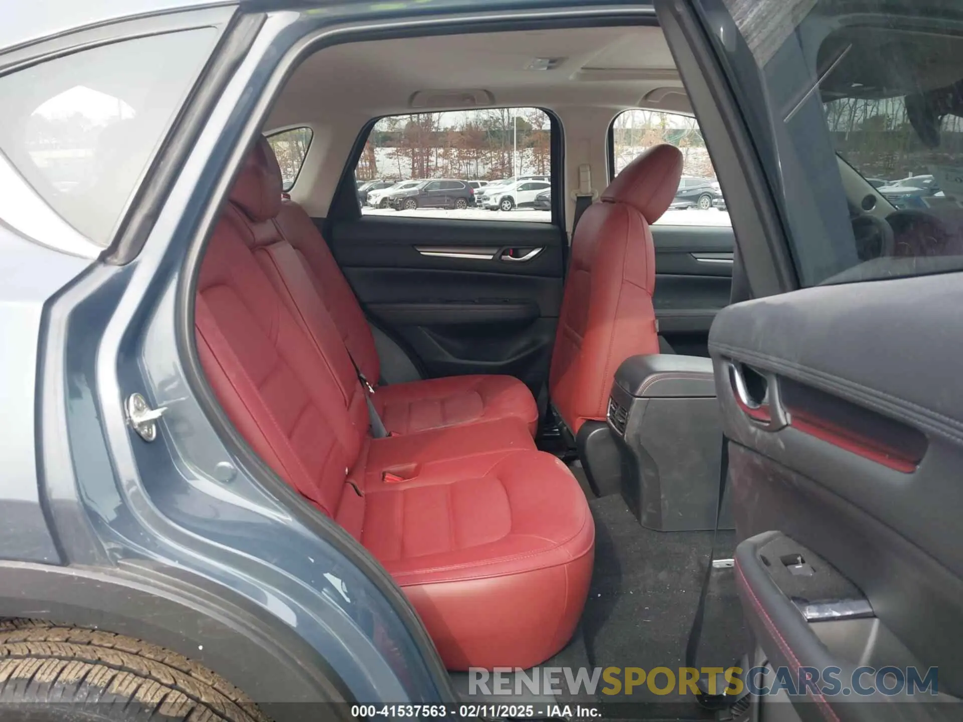 8 fotografías del automóvil dañado JM3KFBCM2P0195103 MAZDA CX-5 2023