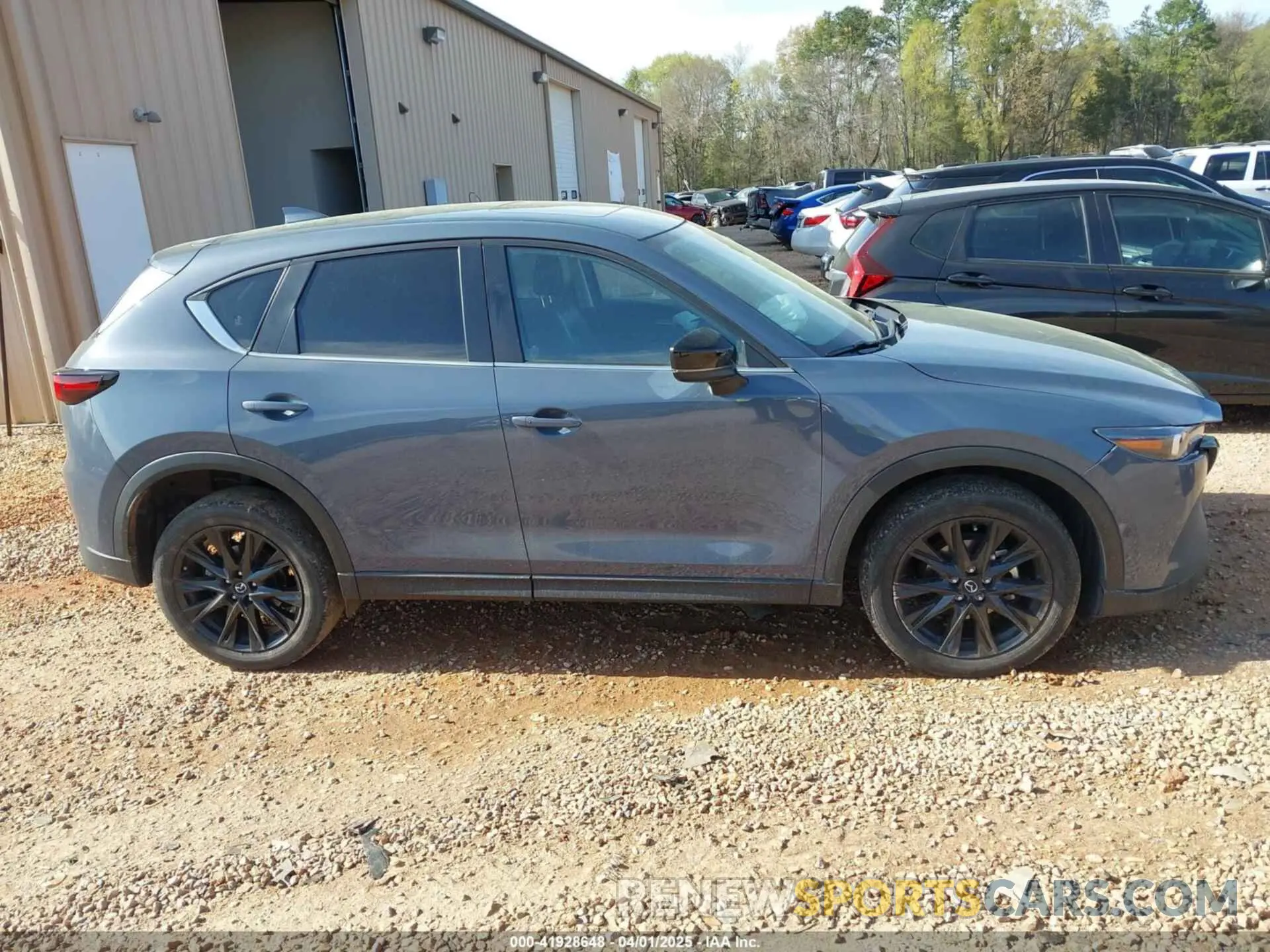 13 fotografías del automóvil dañado JM3KFBCM3P0154043 MAZDA CX-5 2023