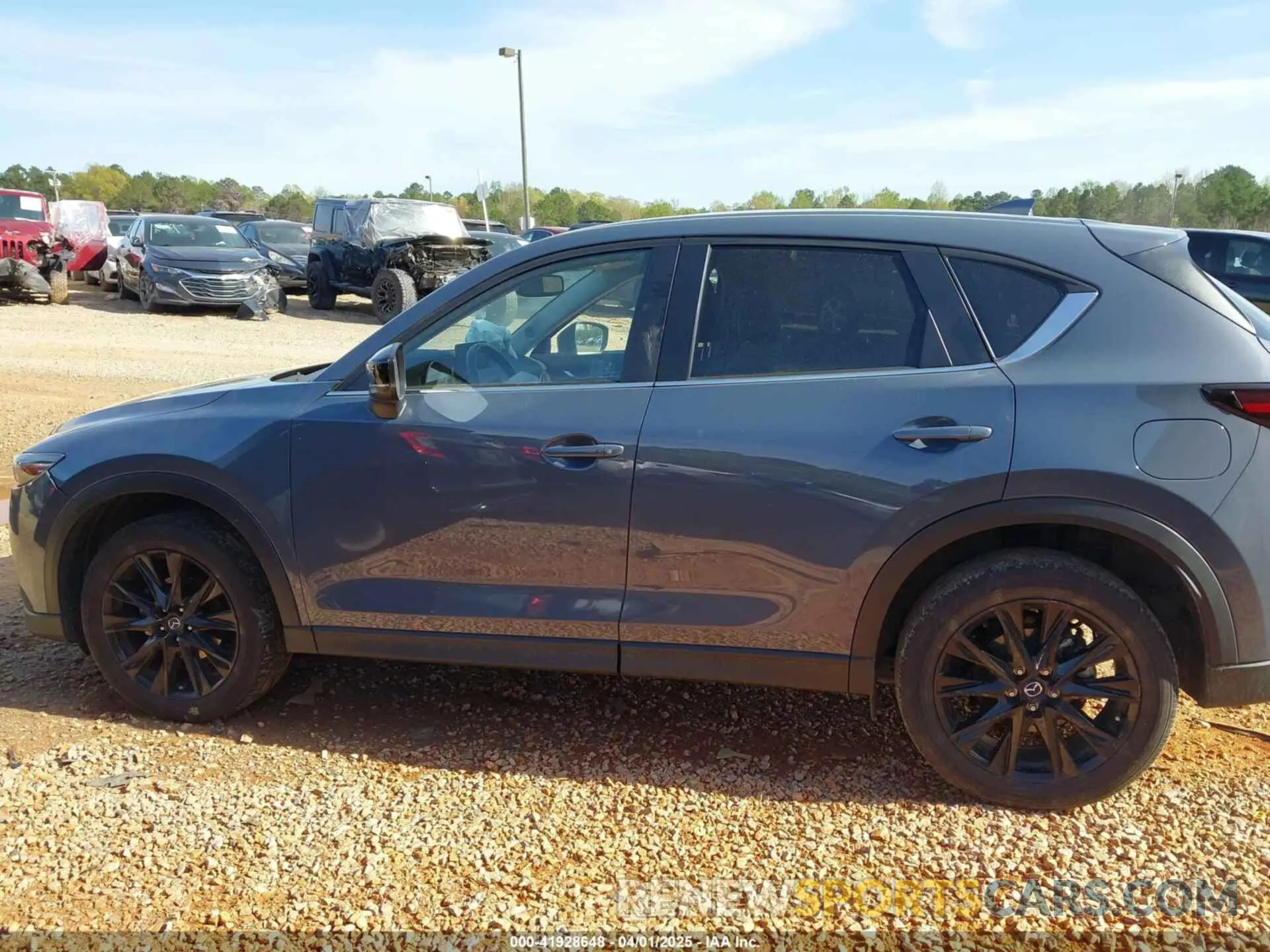 14 fotografías del automóvil dañado JM3KFBCM3P0154043 MAZDA CX-5 2023