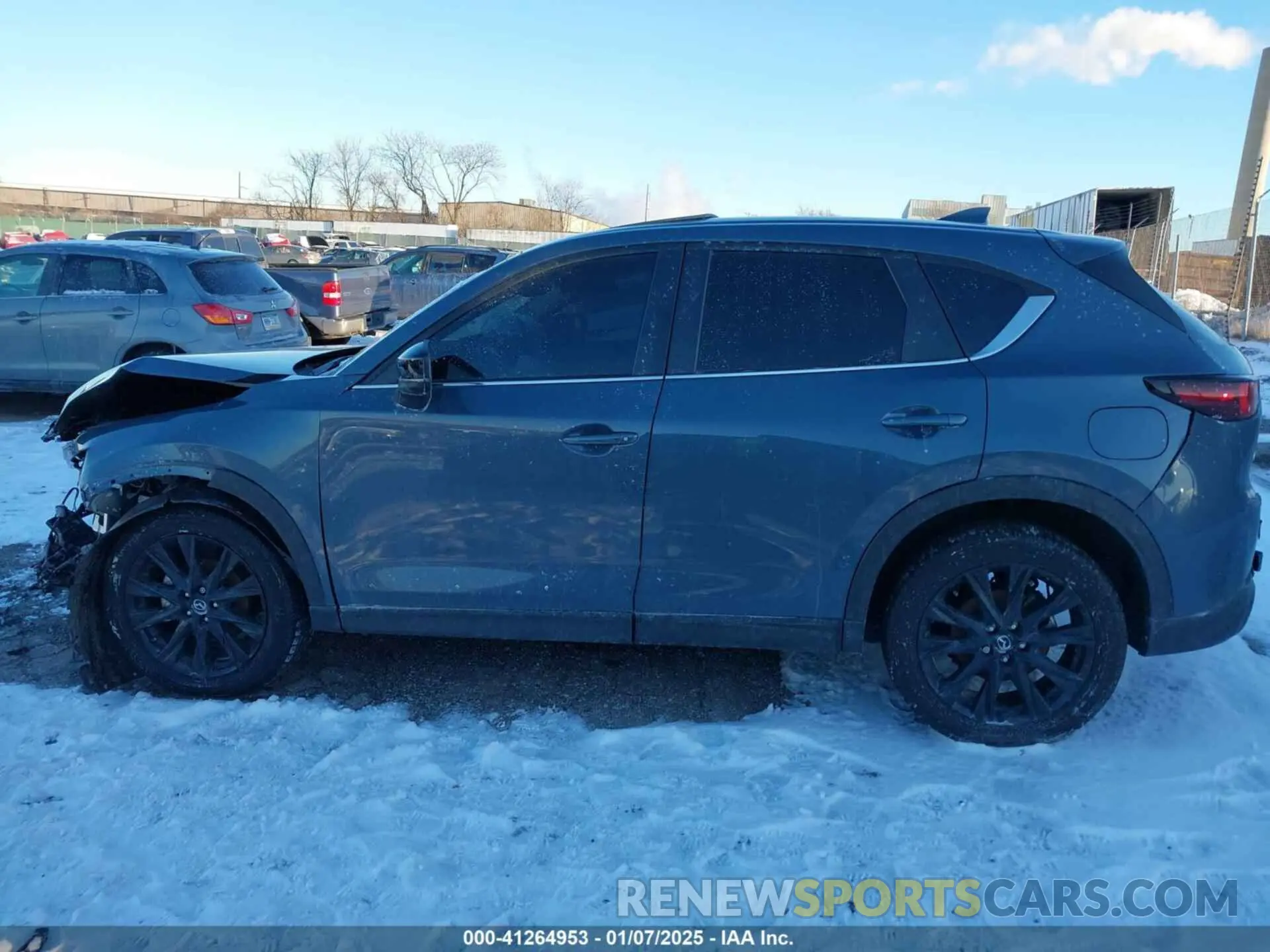 13 fotografías del automóvil dañado JM3KFBCM3P0219912 MAZDA CX-5 2023