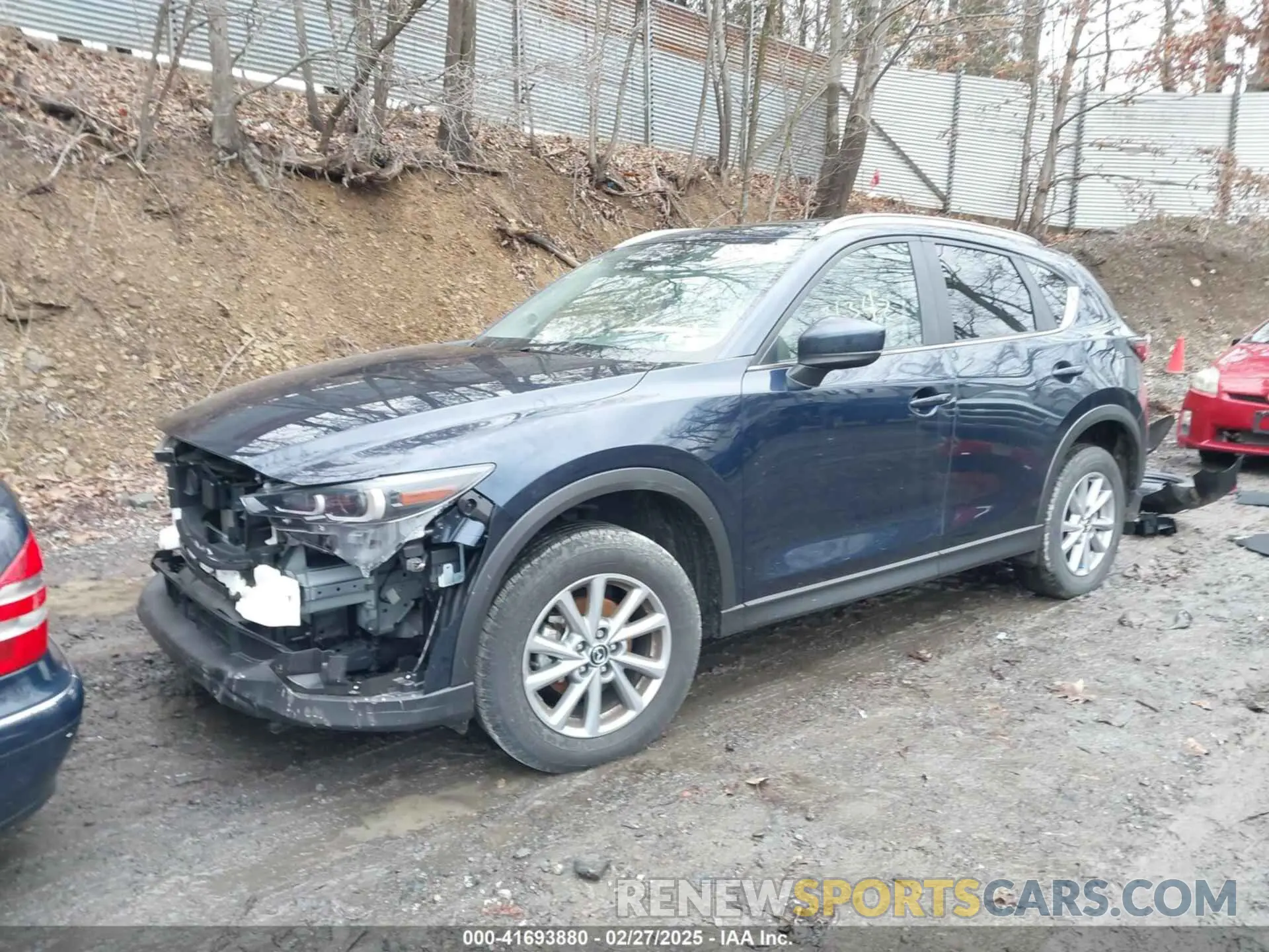 2 fotografías del automóvil dañado JM3KFBCM3P0244020 MAZDA CX-5 2023