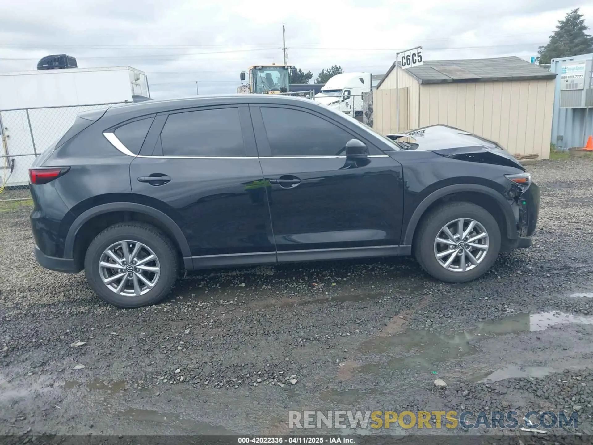13 fotografías del automóvil dañado JM3KFBCM3P0270620 MAZDA CX-5 2023