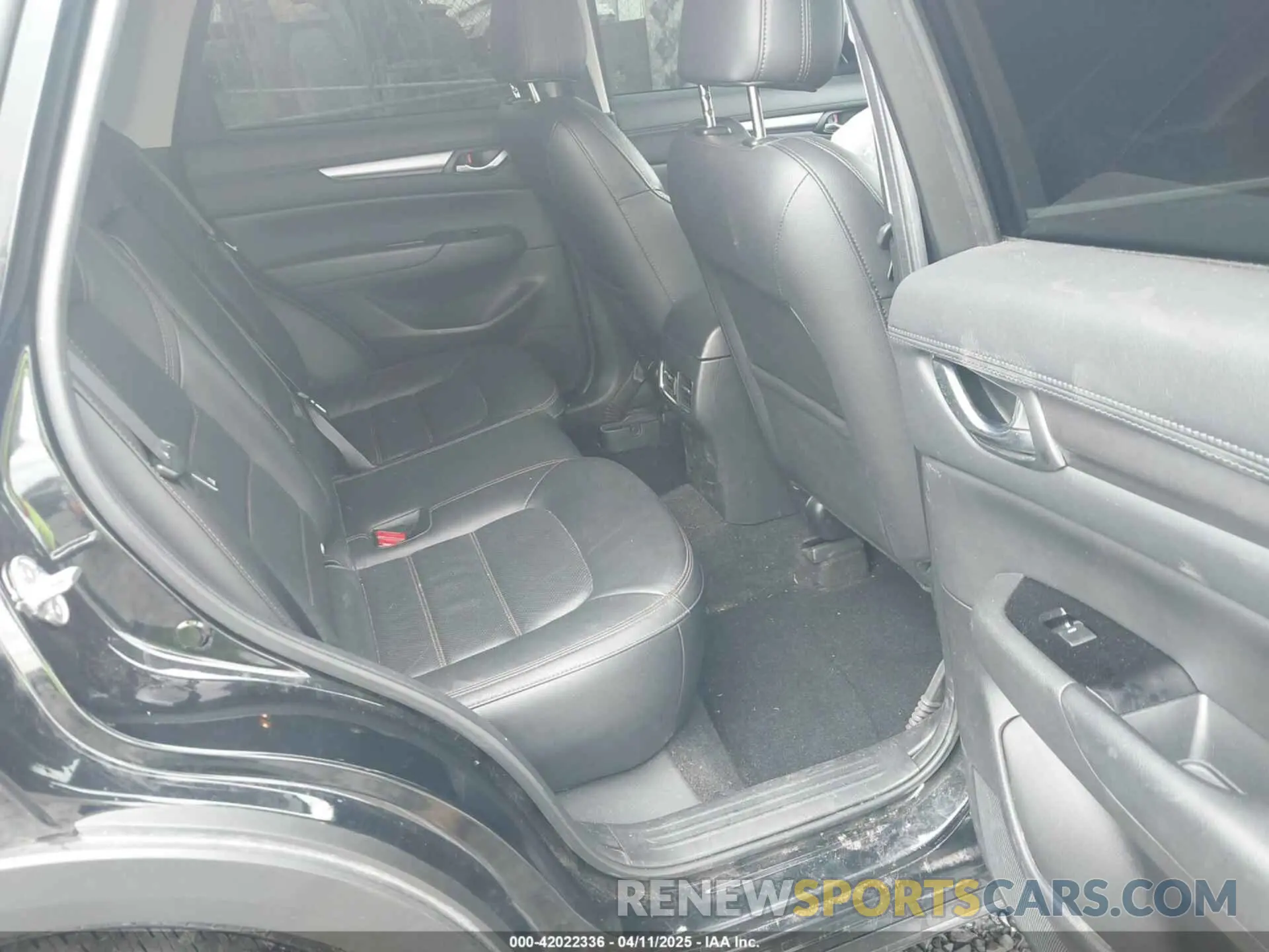 8 fotografías del automóvil dañado JM3KFBCM3P0270620 MAZDA CX-5 2023