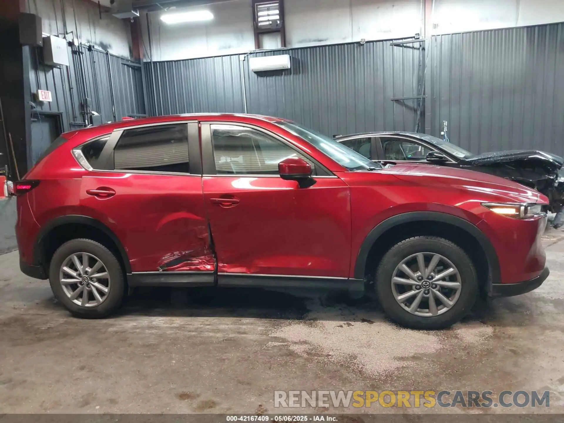 6 fotografías del automóvil dañado JM3KFBCM4P0129717 MAZDA CX-5 2023
