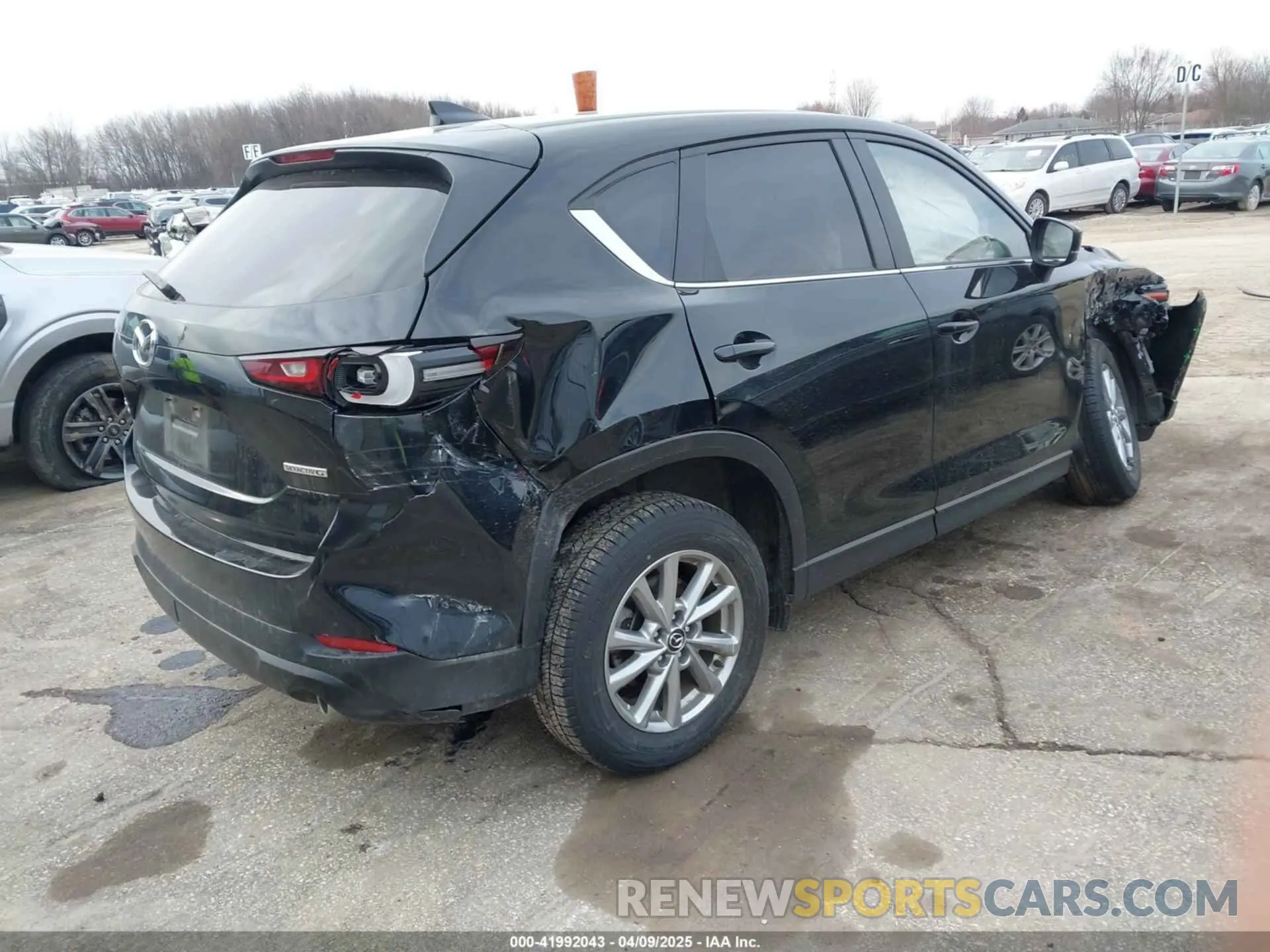4 fotografías del automóvil dañado JM3KFBCM4P0203010 MAZDA CX-5 2023