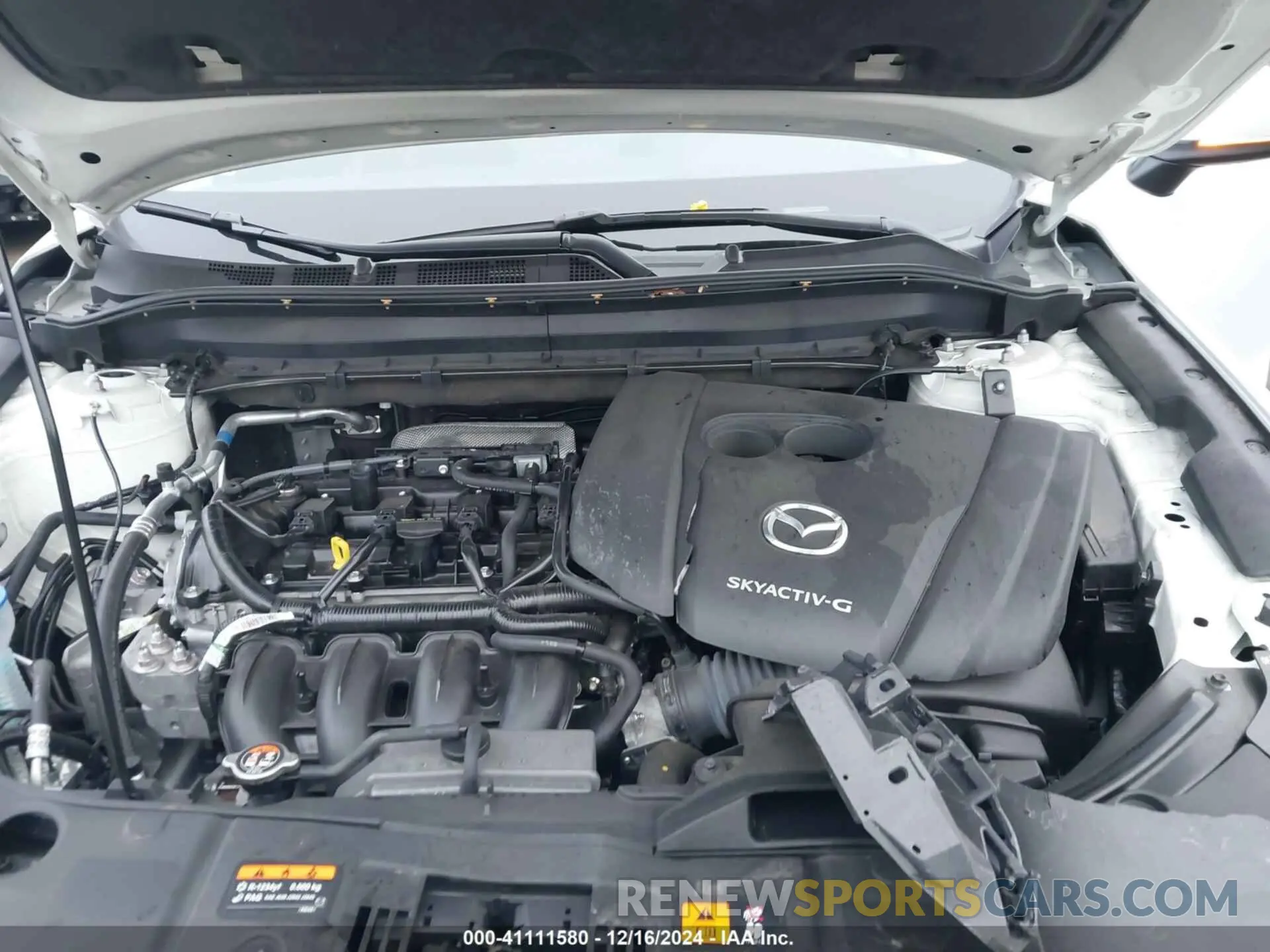 10 fotografías del automóvil dañado JM3KFBCM4P0233558 MAZDA CX-5 2023