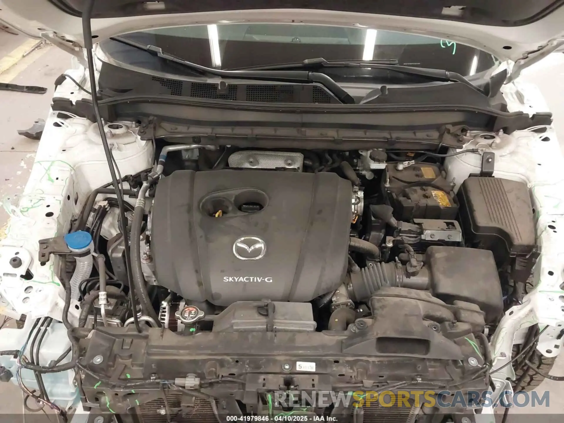 10 fotografías del automóvil dañado JM3KFBCM4P0240168 MAZDA CX-5 2023