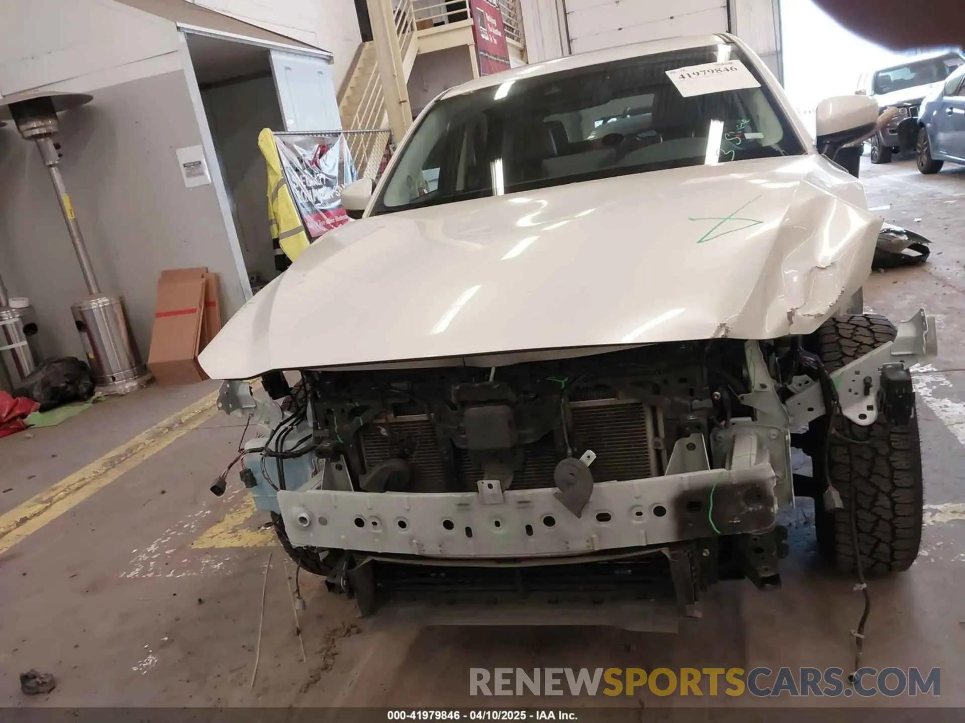 13 fotografías del automóvil dañado JM3KFBCM4P0240168 MAZDA CX-5 2023