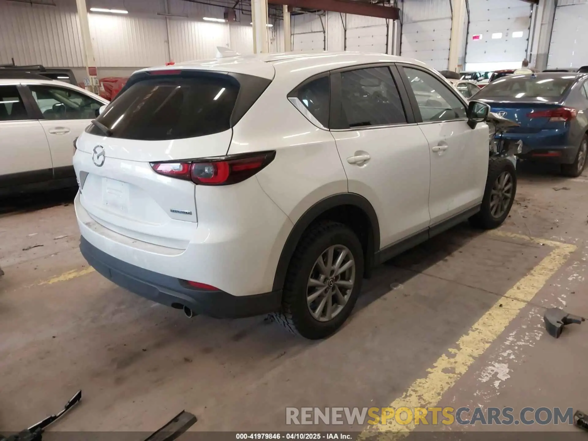 4 fotografías del automóvil dañado JM3KFBCM4P0240168 MAZDA CX-5 2023