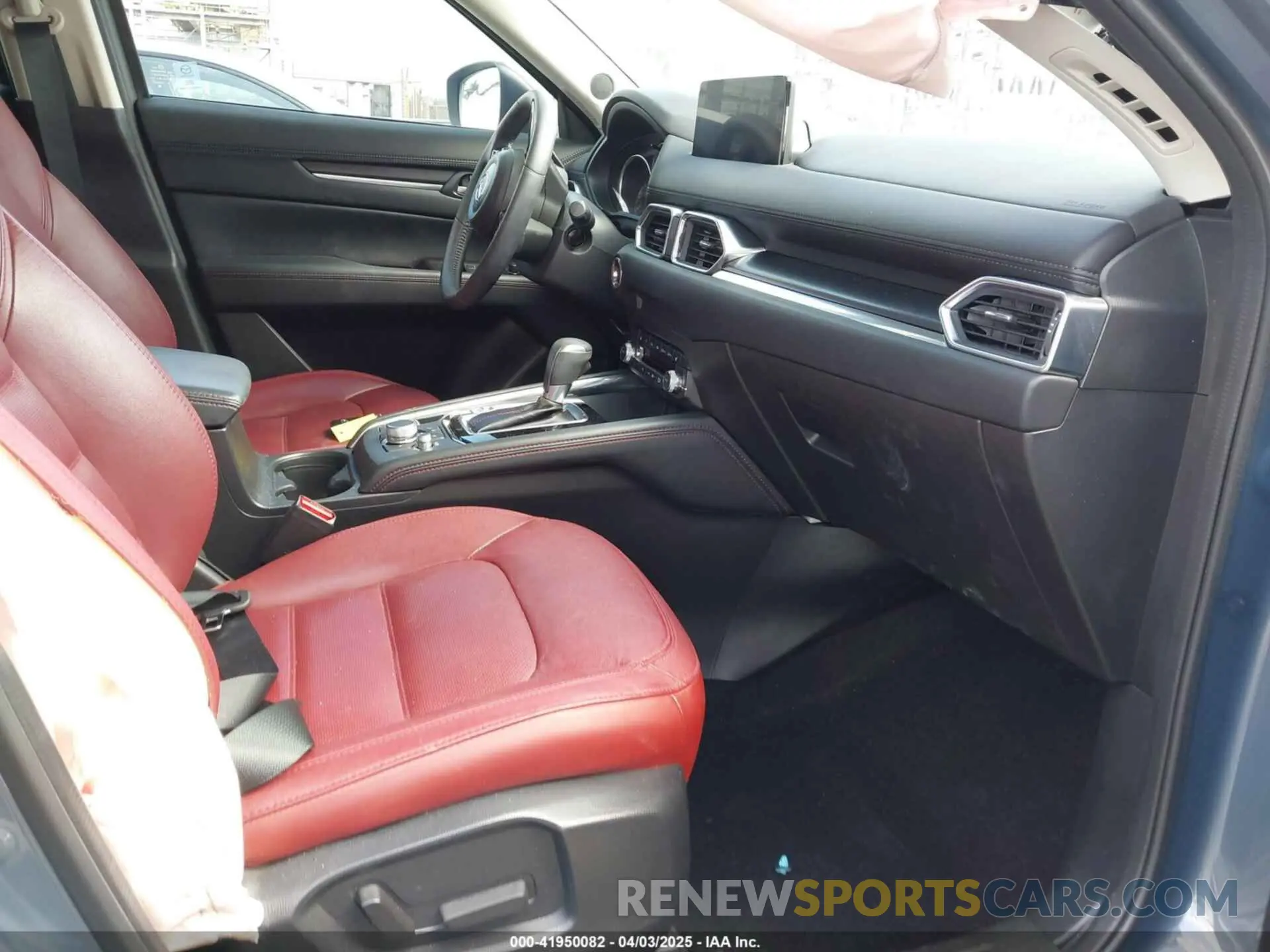 5 fotografías del automóvil dañado JM3KFBCM5P0179543 MAZDA CX-5 2023