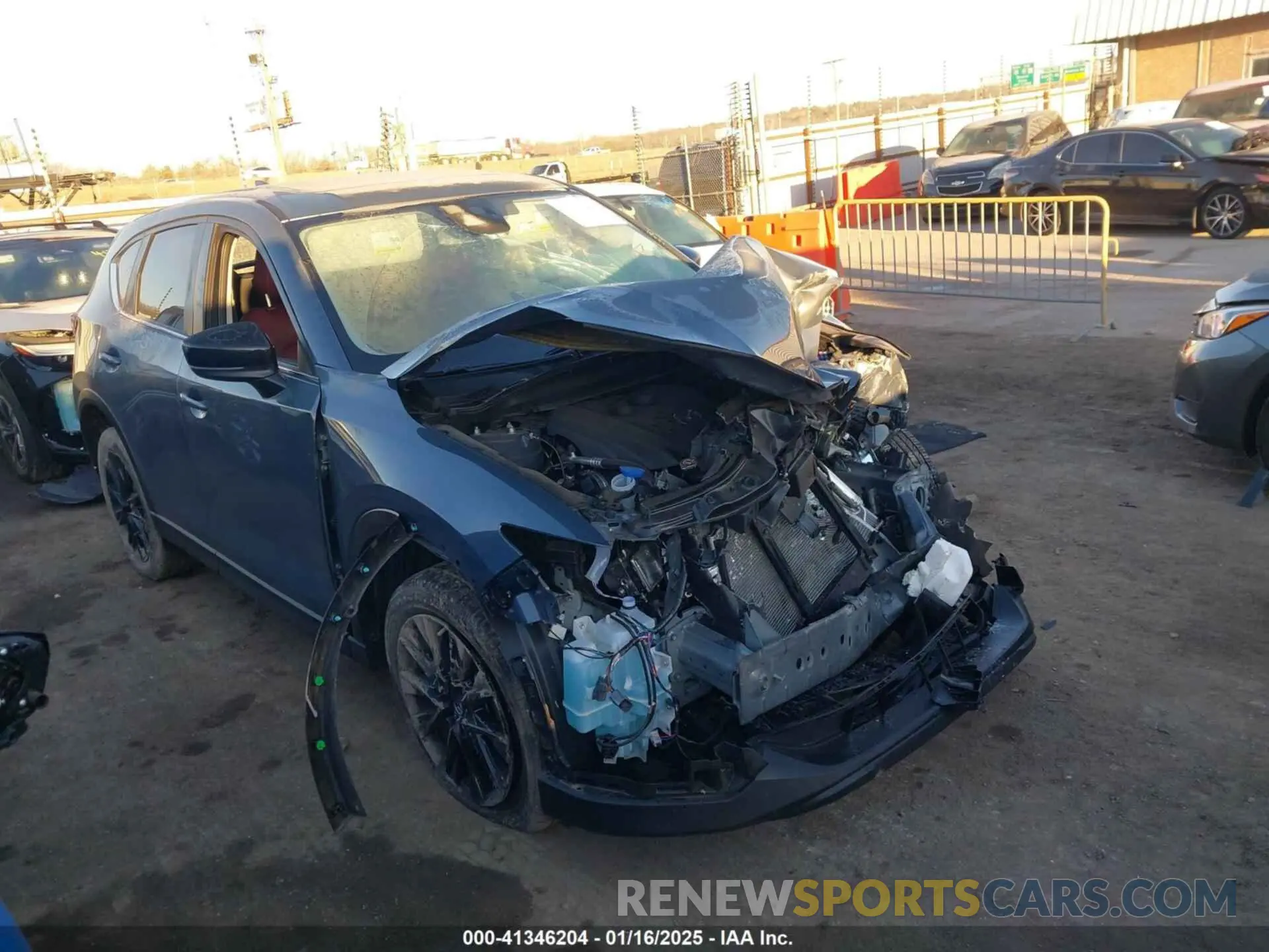 13 fotografías del automóvil dañado JM3KFBCM5P0242057 MAZDA CX-5 2023