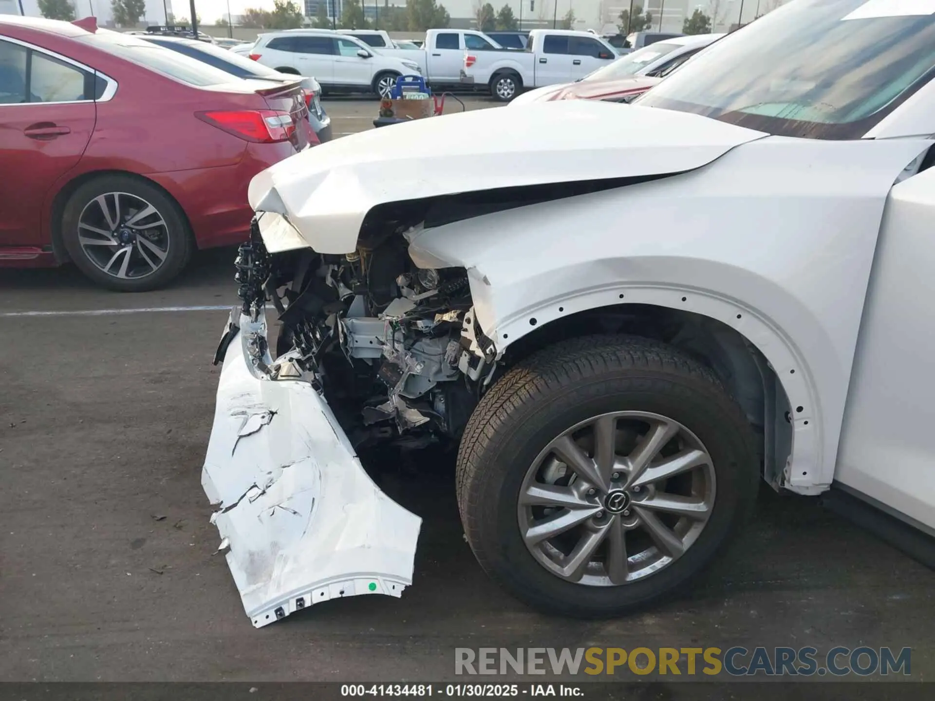 12 fotografías del automóvil dañado JM3KFBCM5P0251518 MAZDA CX-5 2023
