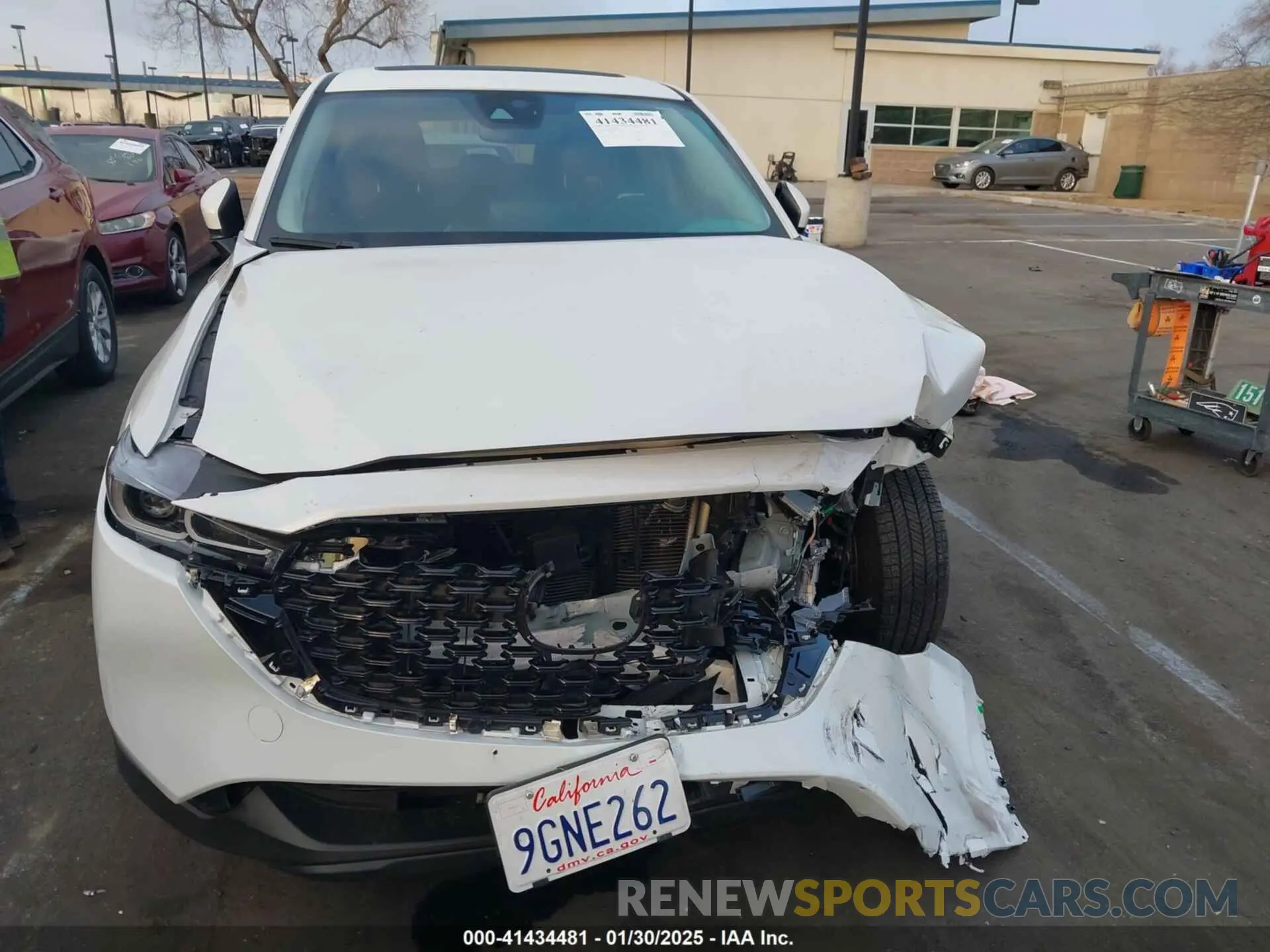 13 fotografías del automóvil dañado JM3KFBCM5P0251518 MAZDA CX-5 2023