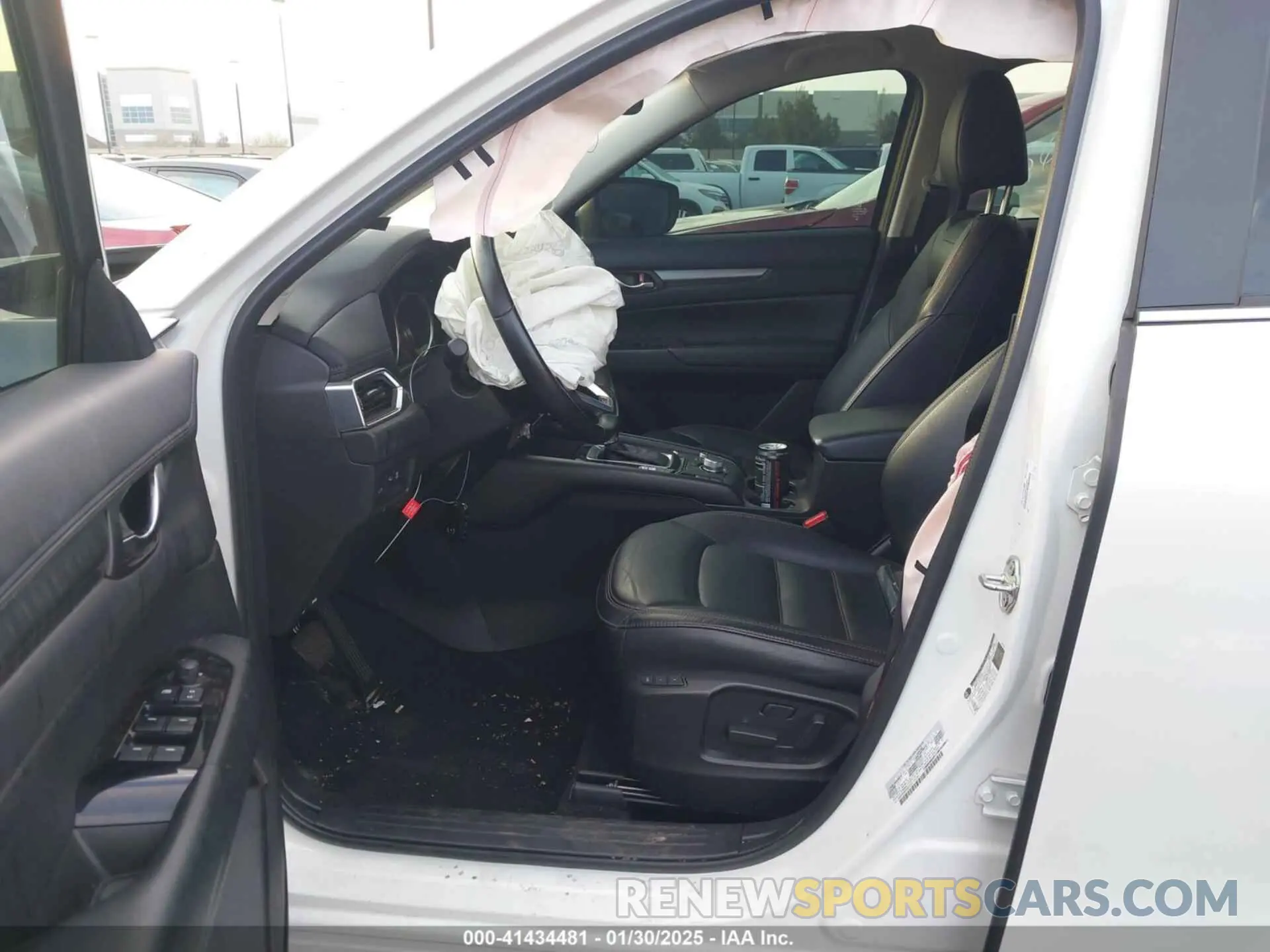 5 fotografías del automóvil dañado JM3KFBCM5P0251518 MAZDA CX-5 2023