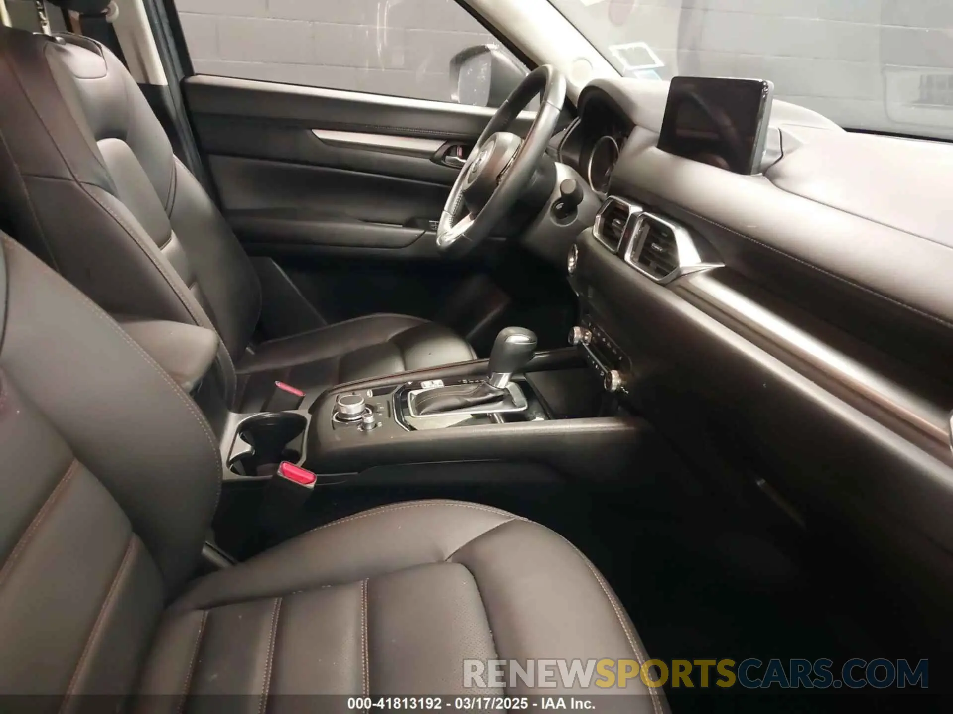 5 fotografías del automóvil dañado JM3KFBCM6P0107914 MAZDA CX-5 2023