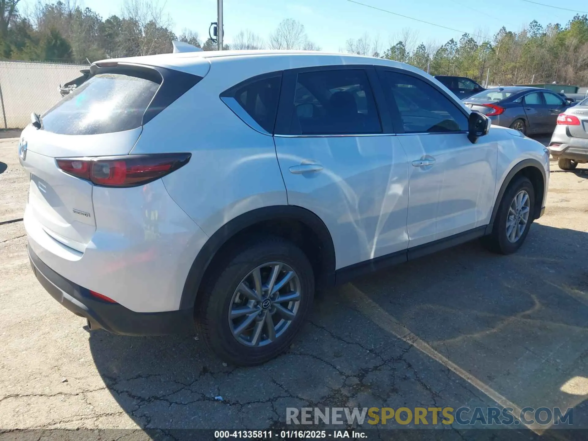 4 fotografías del automóvil dañado JM3KFBCM6P0140427 MAZDA CX-5 2023