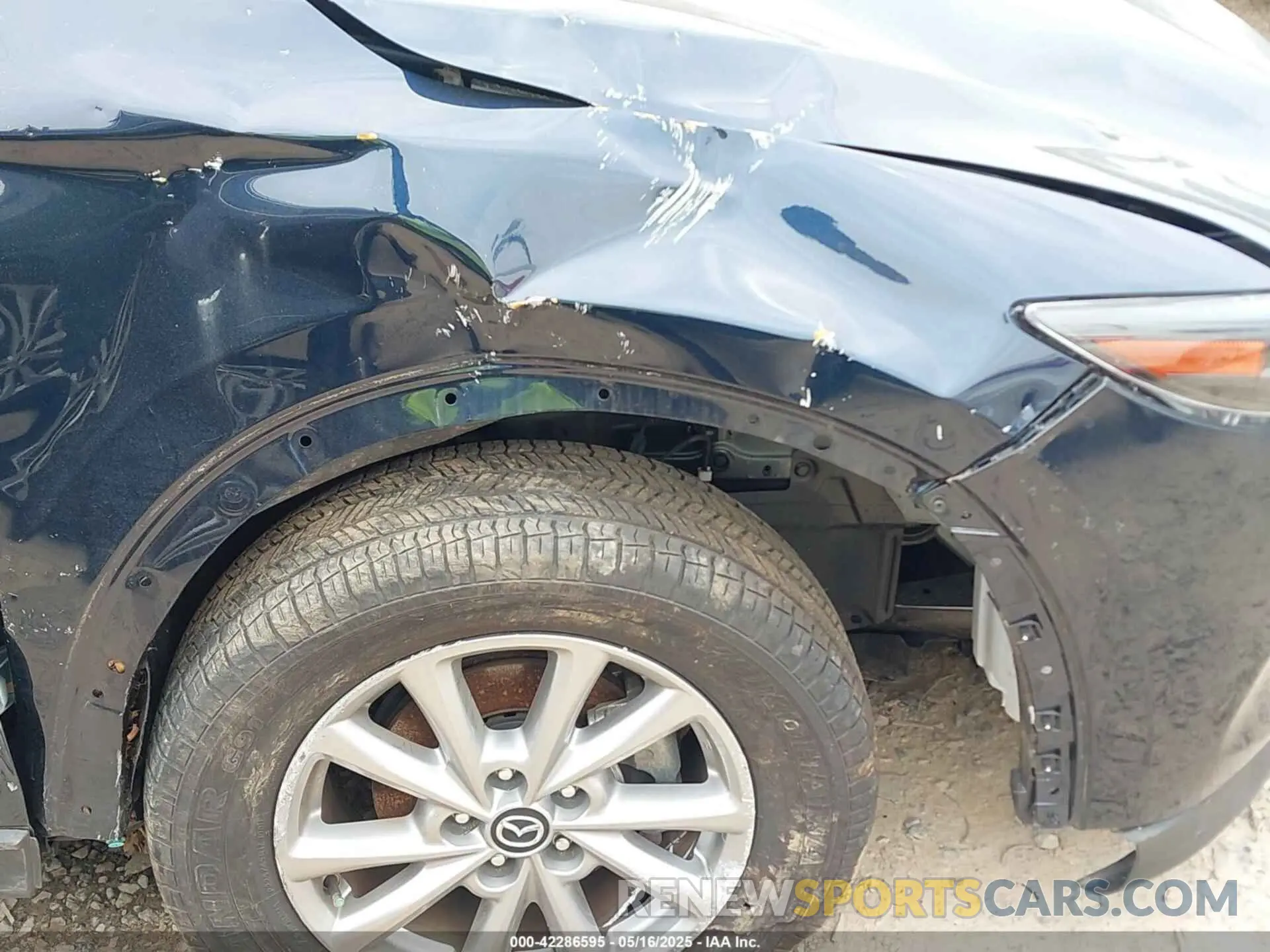 19 fotografías del automóvil dañado JM3KFBCM6P0251947 MAZDA CX-5 2023