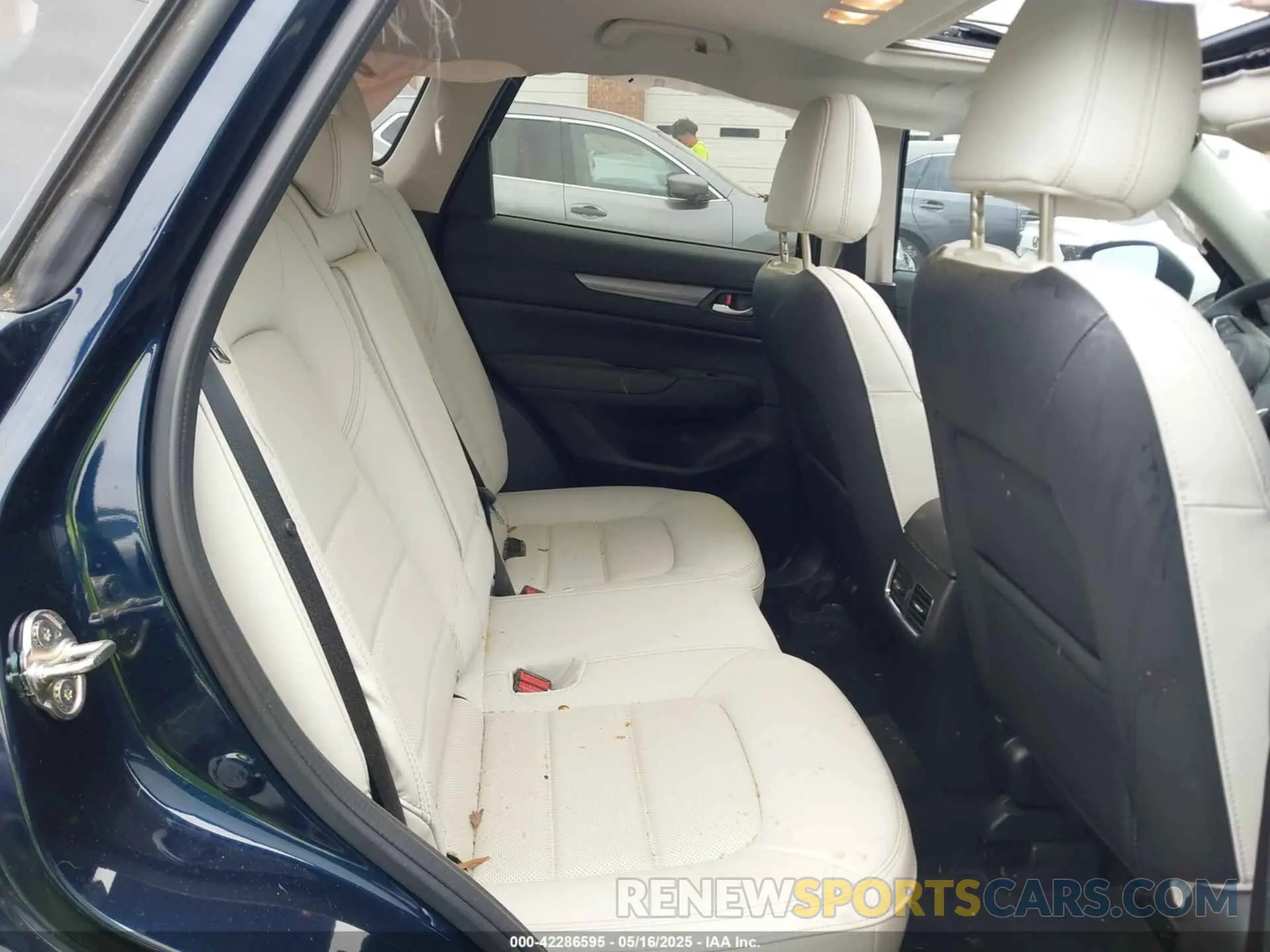 8 fotografías del automóvil dañado JM3KFBCM6P0251947 MAZDA CX-5 2023