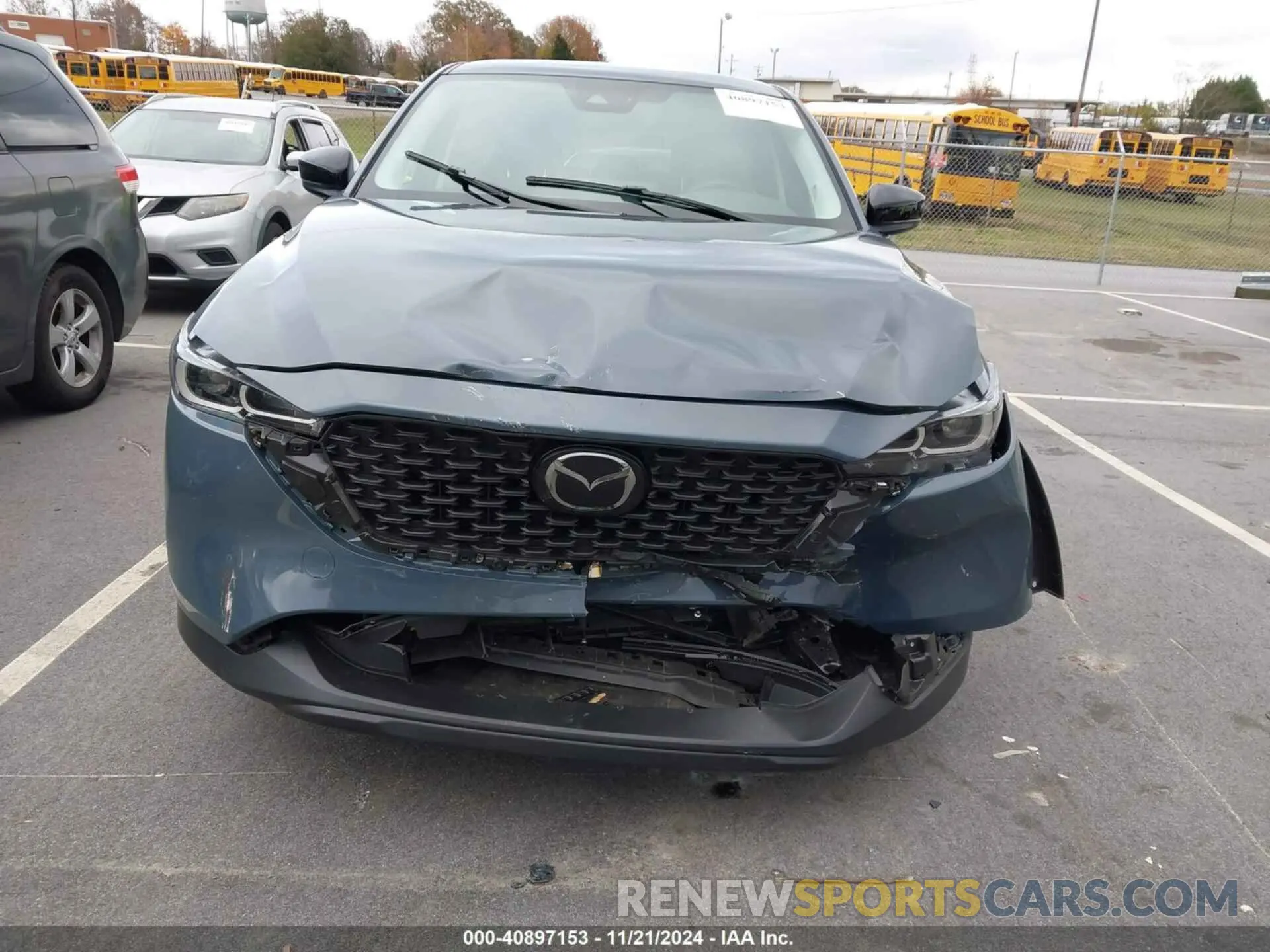12 fotografías del automóvil dañado JM3KFBCM7P0147323 MAZDA CX-5 2023