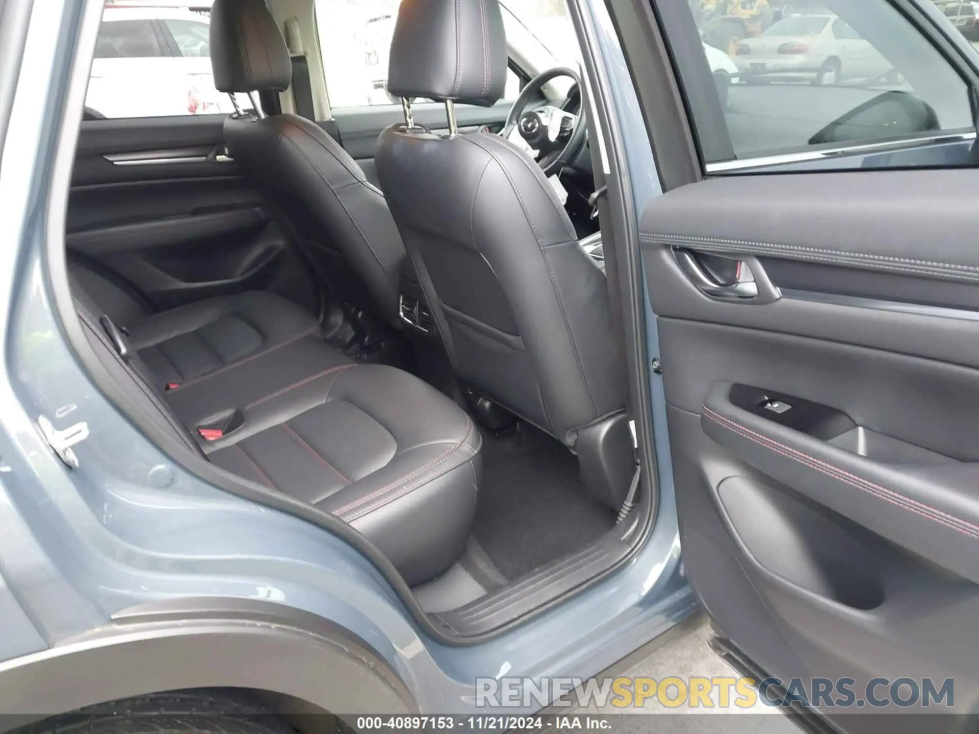 8 fotografías del automóvil dañado JM3KFBCM7P0147323 MAZDA CX-5 2023