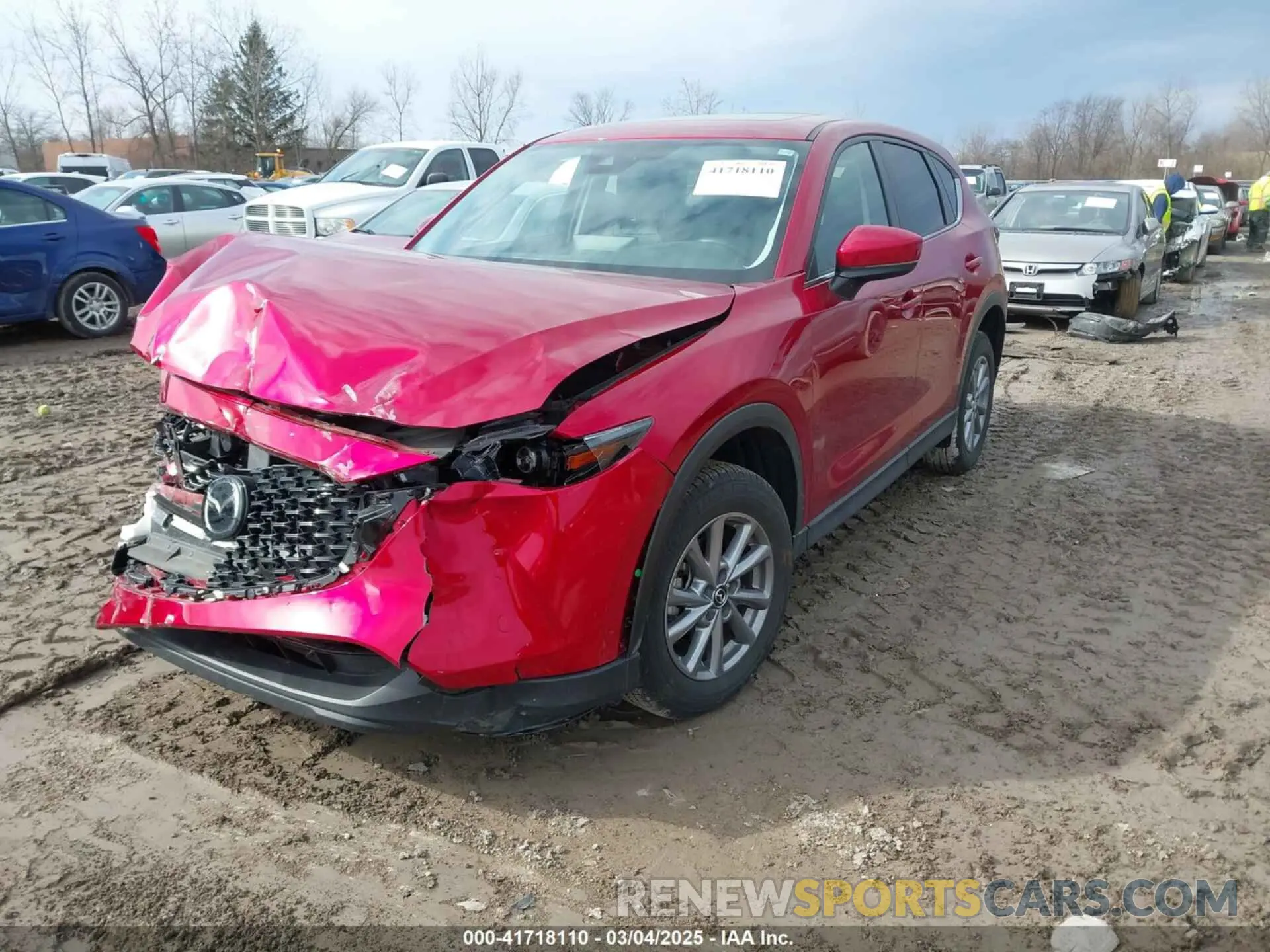 2 fotografías del automóvil dañado JM3KFBCM7P0171296 MAZDA CX-5 2023