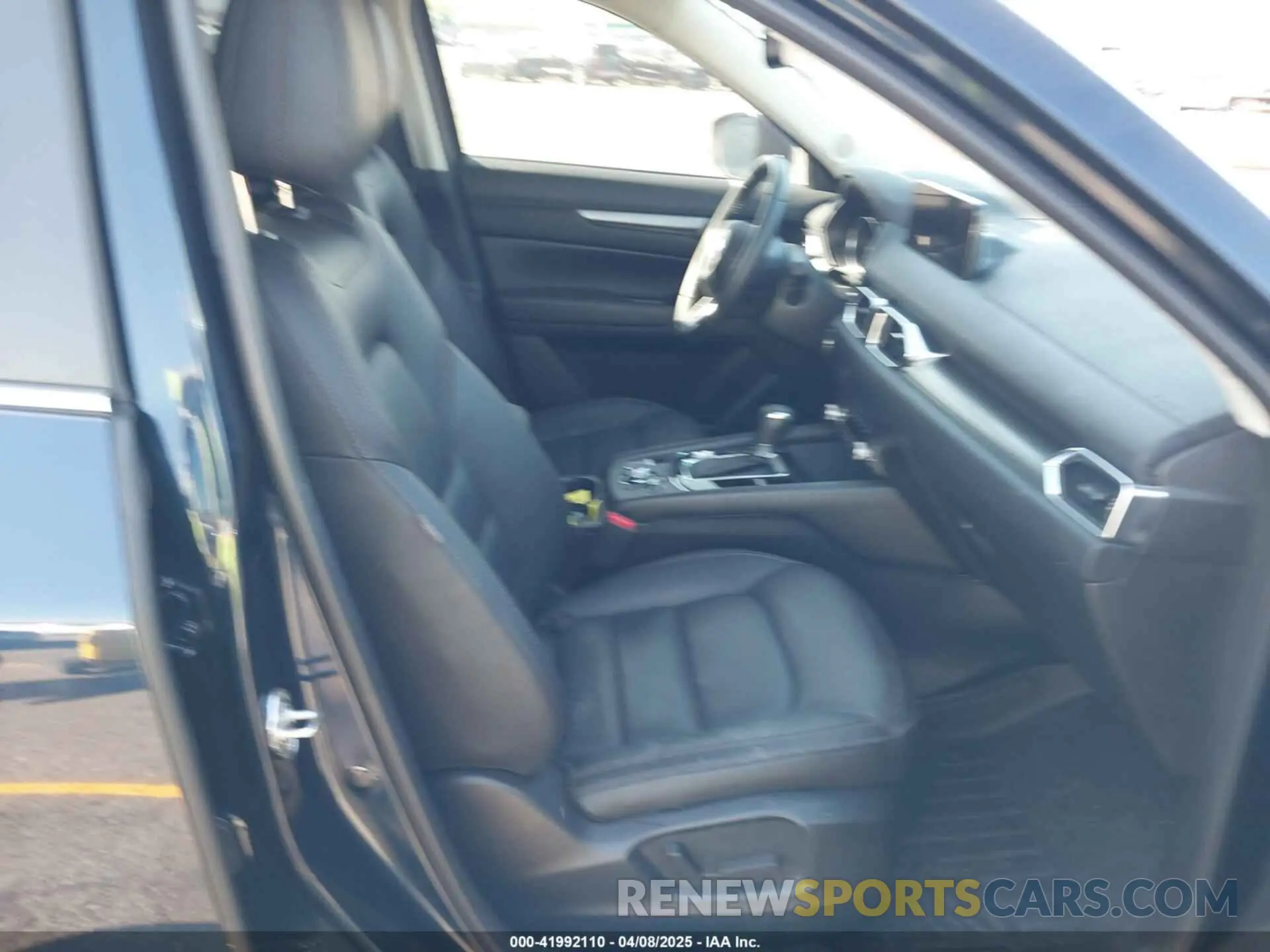 5 fotografías del automóvil dañado JM3KFBCM7P0197669 MAZDA CX-5 2023