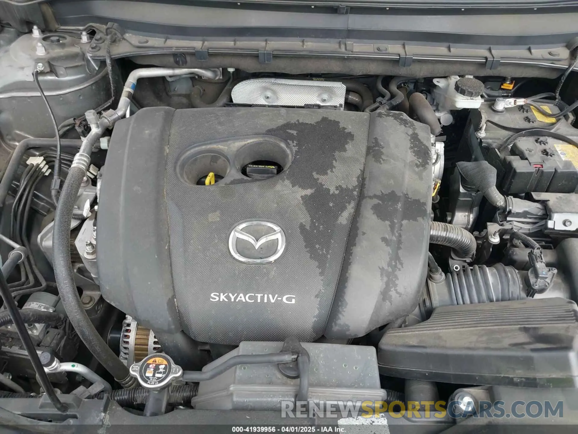10 fotografías del automóvil dañado JM3KFBCM7P0226930 MAZDA CX-5 2023