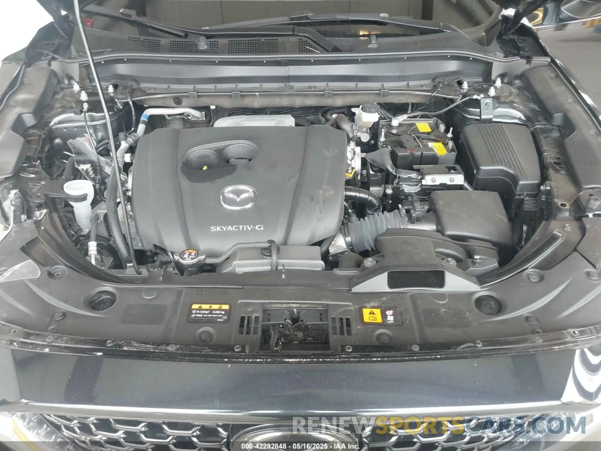 10 fotografías del automóvil dañado JM3KFBCM8P0140333 MAZDA CX-5 2023