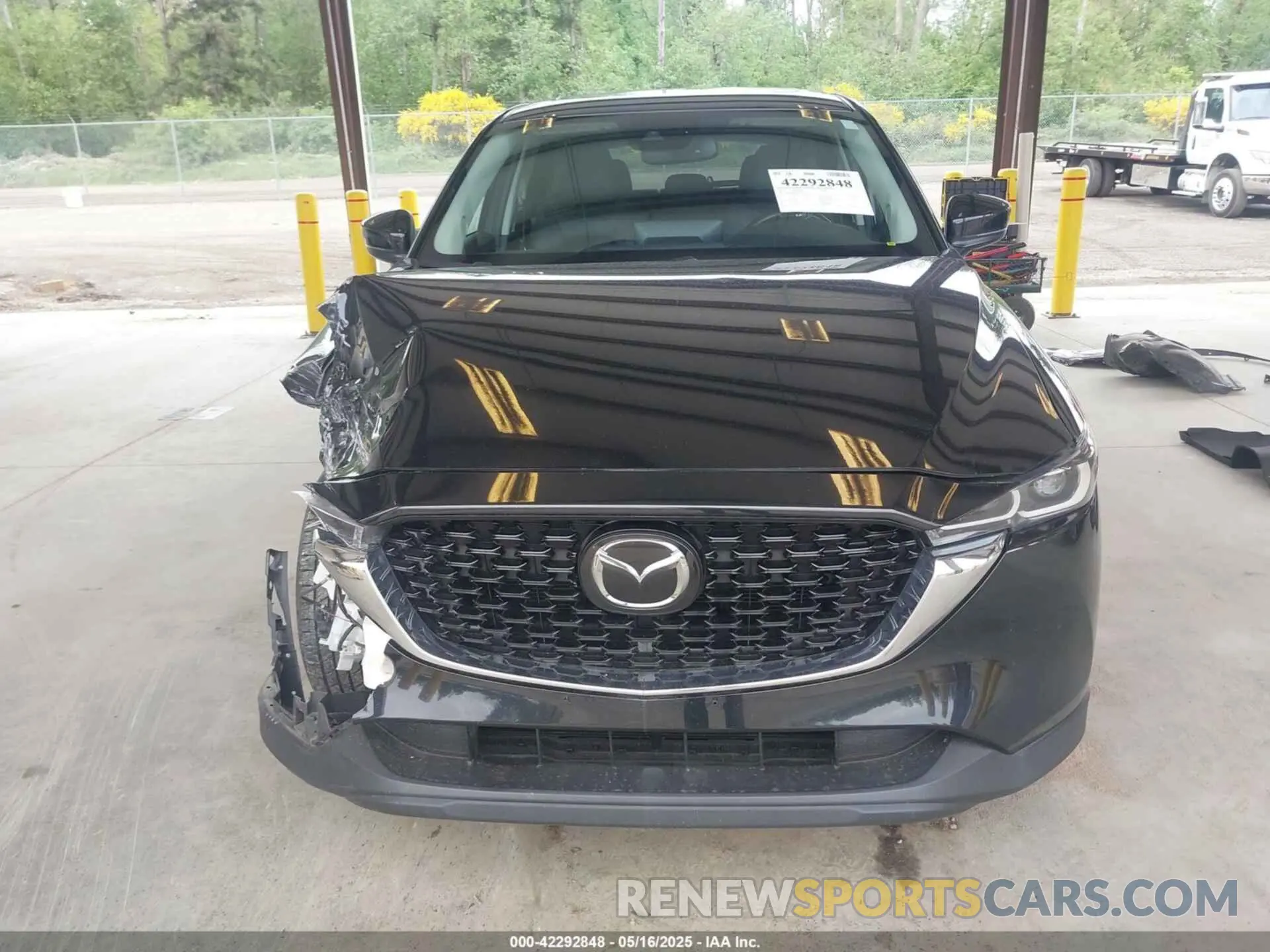 13 fotografías del automóvil dañado JM3KFBCM8P0140333 MAZDA CX-5 2023