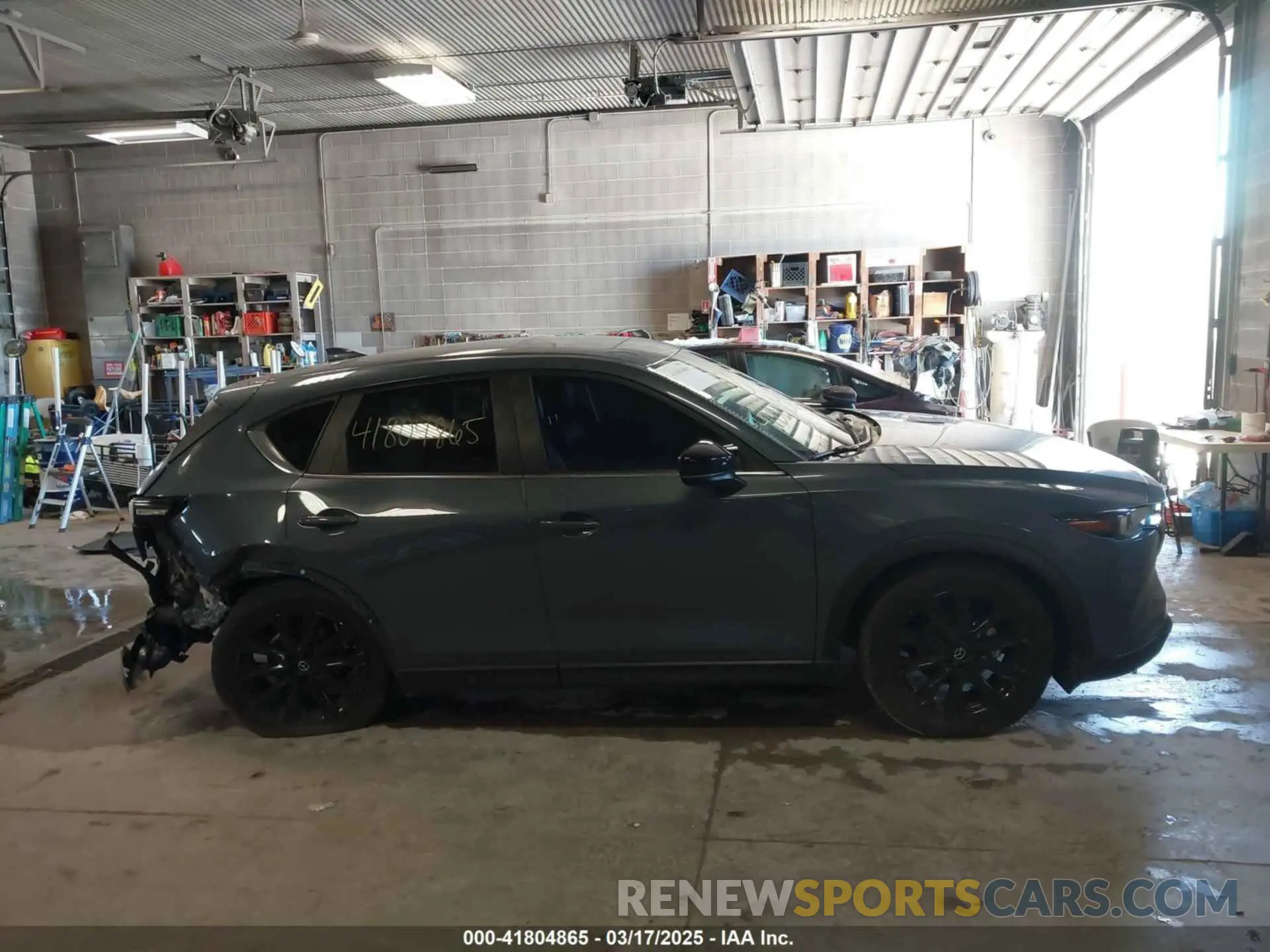 13 fotografías del automóvil dañado JM3KFBCM8P0211434 MAZDA CX-5 2023