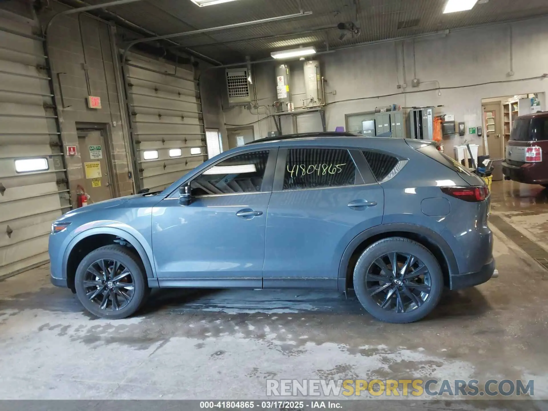 14 fotografías del automóvil dañado JM3KFBCM8P0211434 MAZDA CX-5 2023