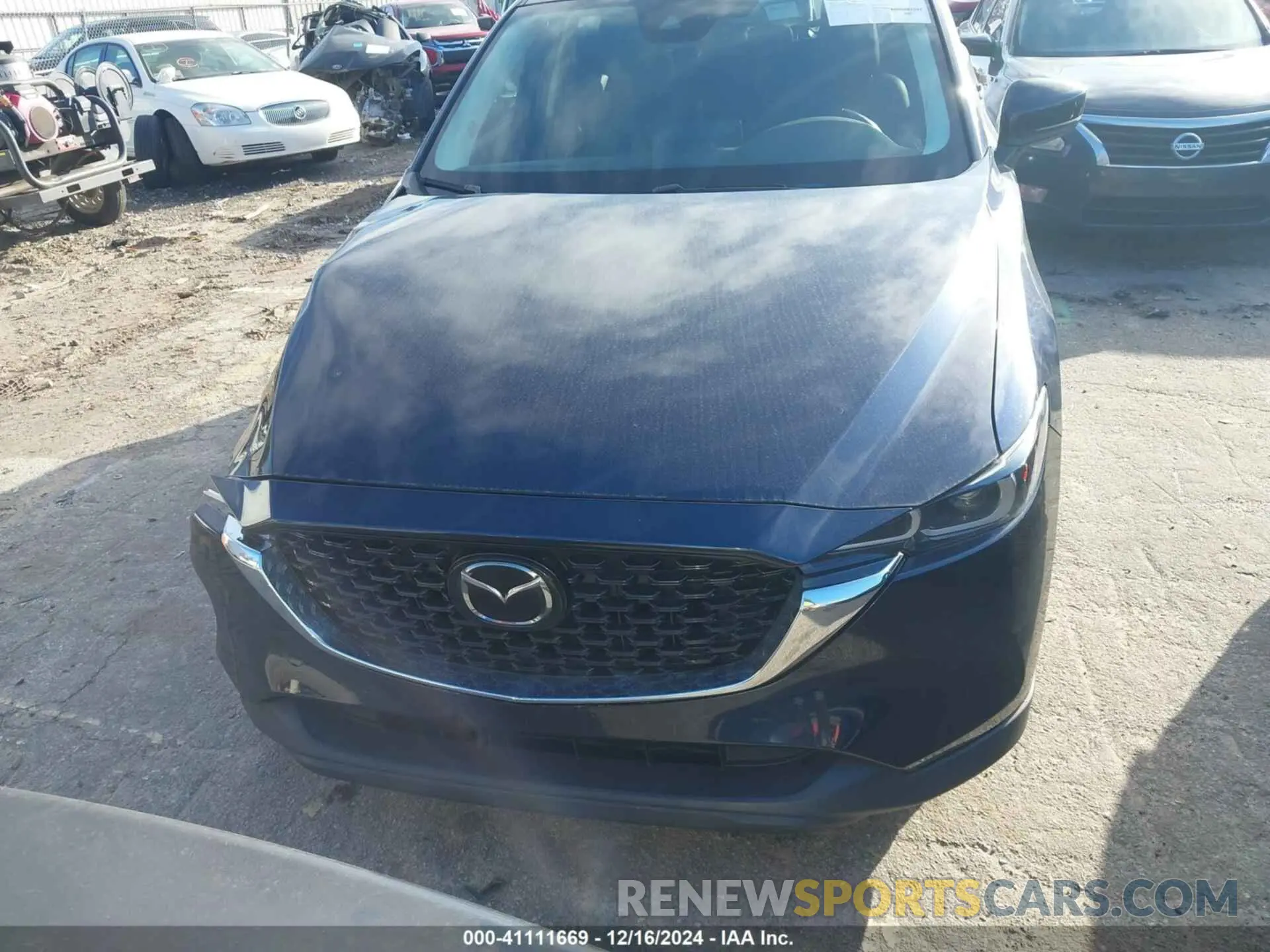 12 fotografías del automóvil dañado JM3KFBCM8P0274825 MAZDA CX-5 2023