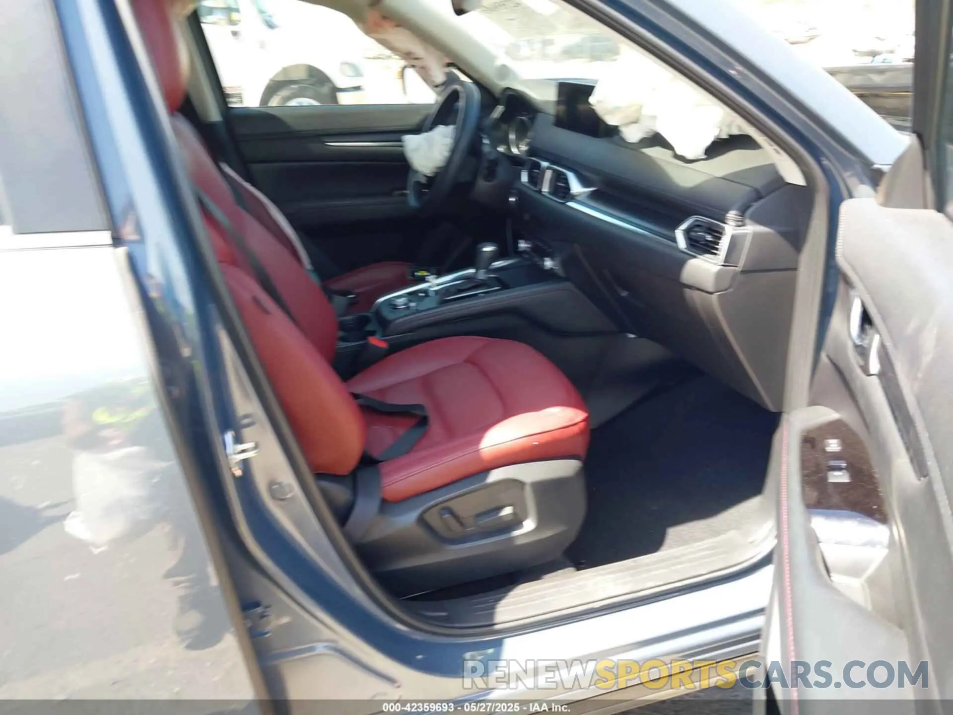 5 fotografías del automóvil dañado JM3KFBCM9P0155990 MAZDA CX-5 2023