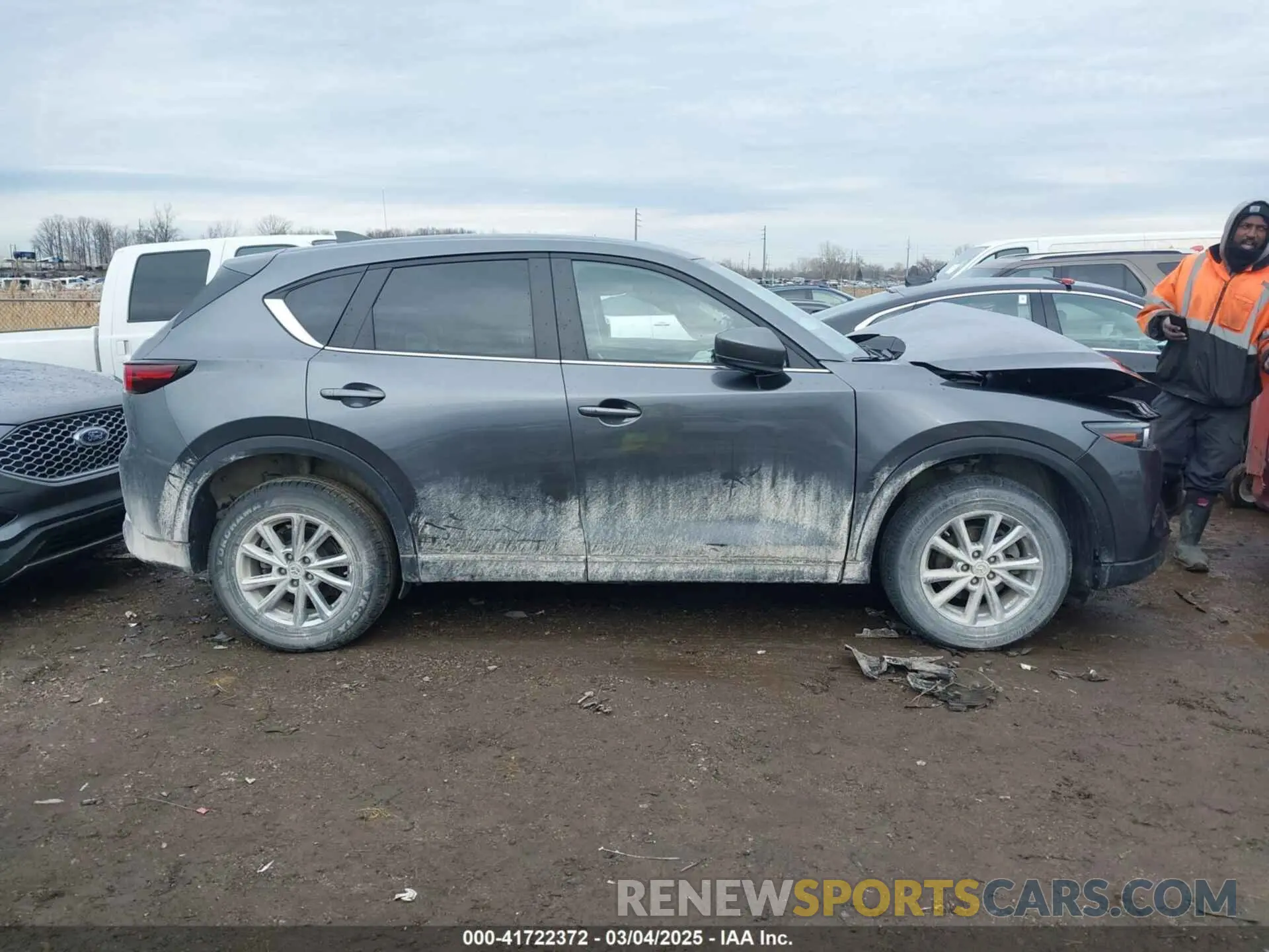 13 fotografías del automóvil dañado JM3KFBCM9P0170313 MAZDA CX-5 2023