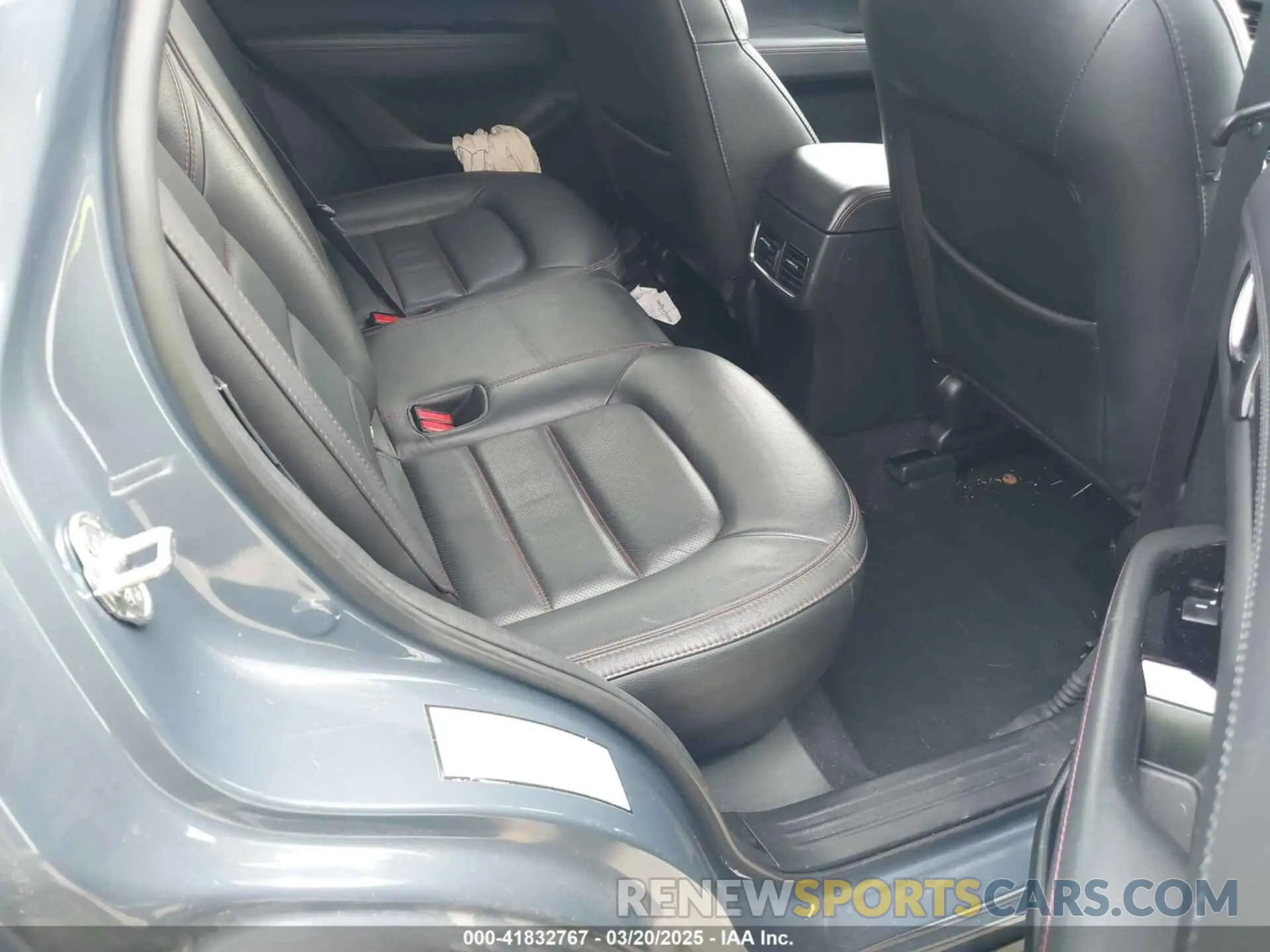 8 fotografías del automóvil dañado JM3KFBCM9P0190660 MAZDA CX-5 2023