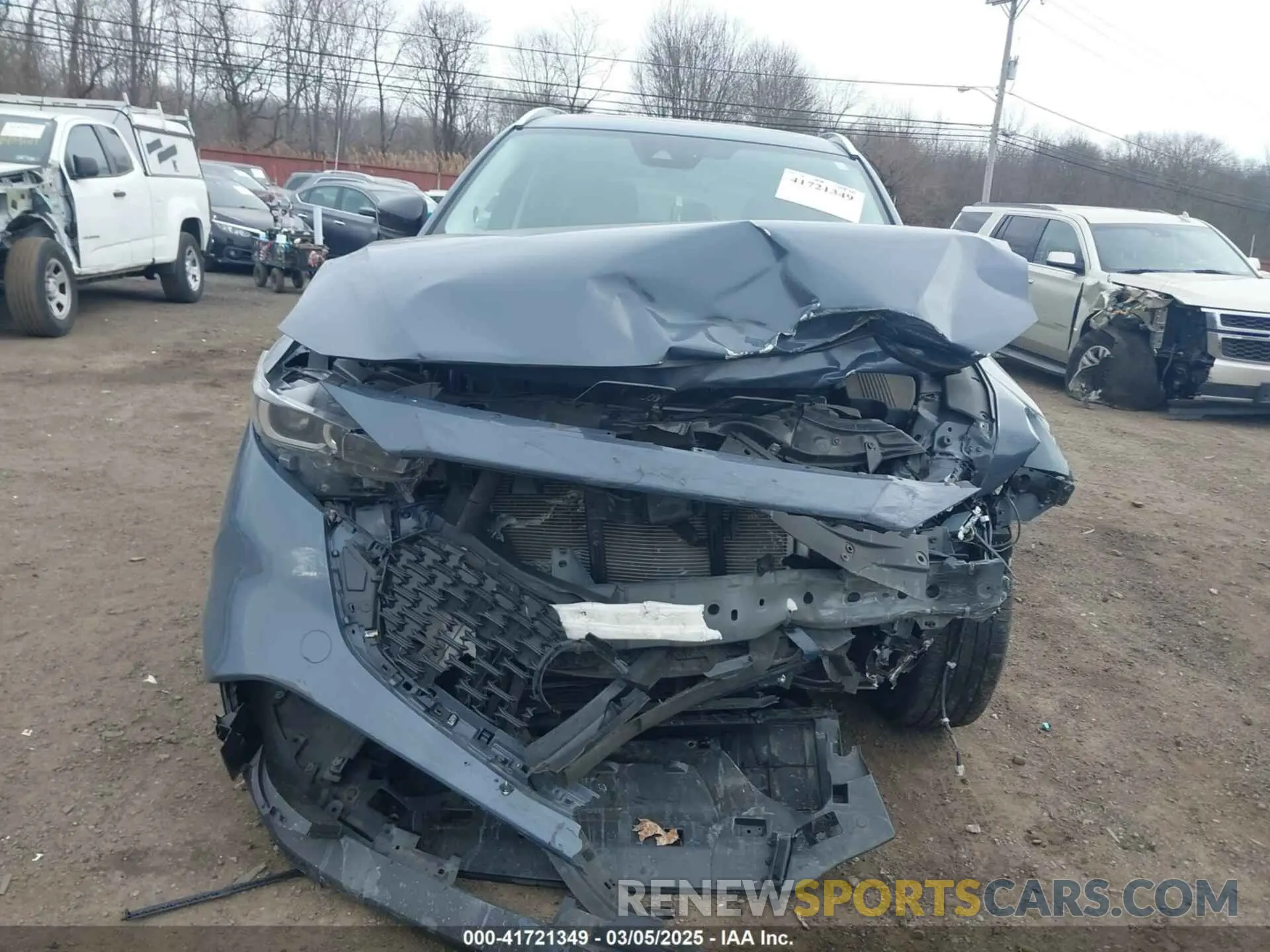 12 fotografías del automóvil dañado JM3KFBCM9P0230784 MAZDA CX-5 2023