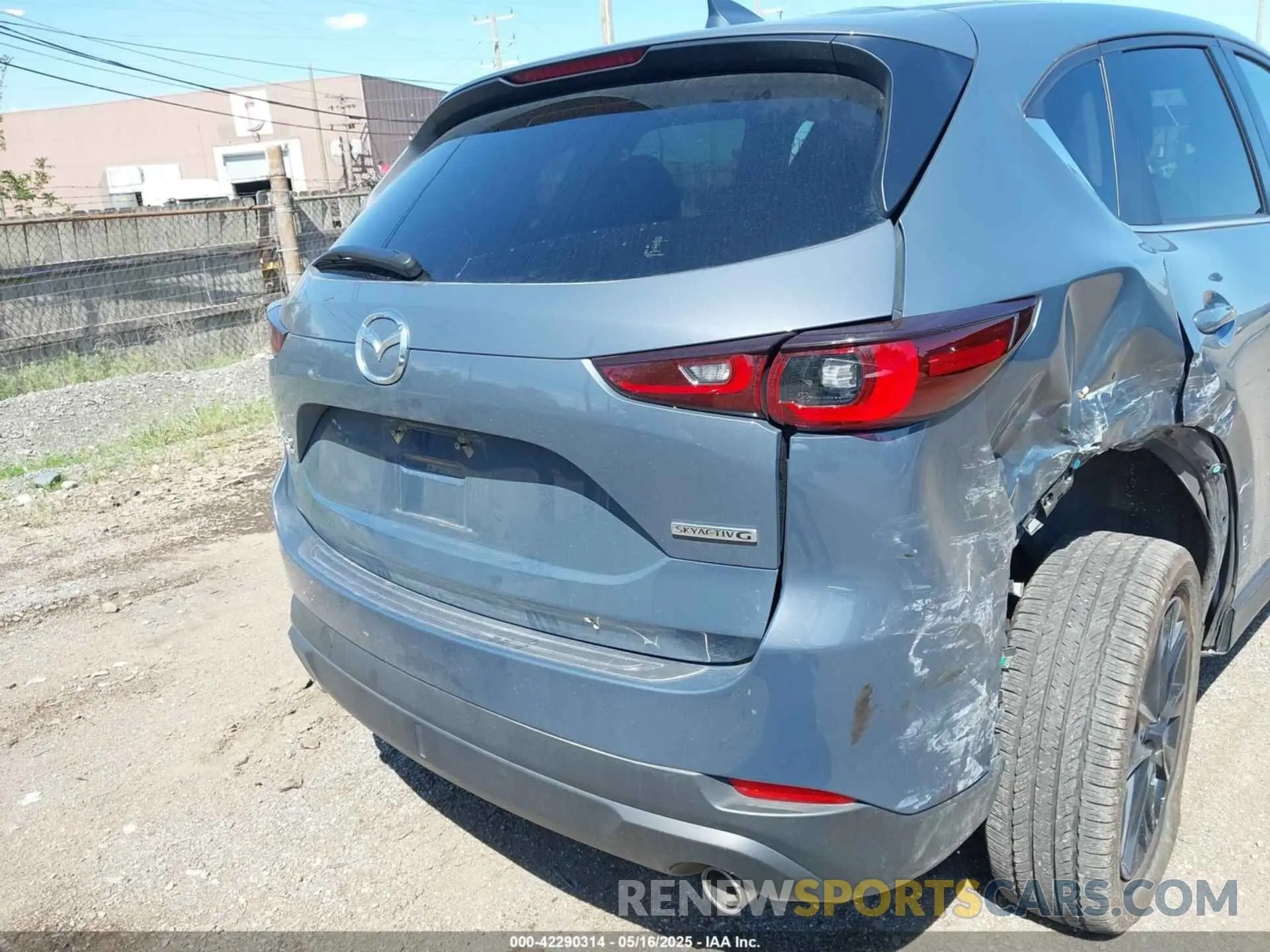 6 fotografías del automóvil dañado JM3KFBCM9P0253367 MAZDA CX-5 2023