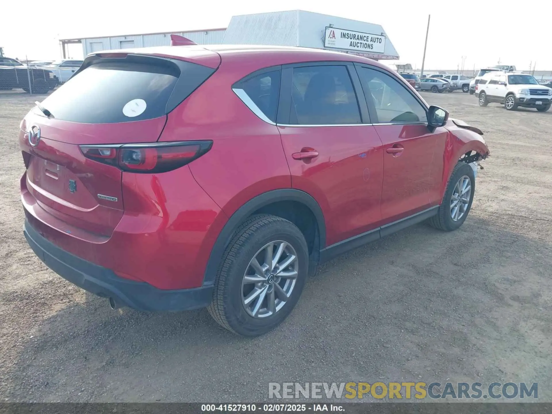 4 fotografías del automóvil dañado JM3KFBCMXP0192739 MAZDA CX-5 2023