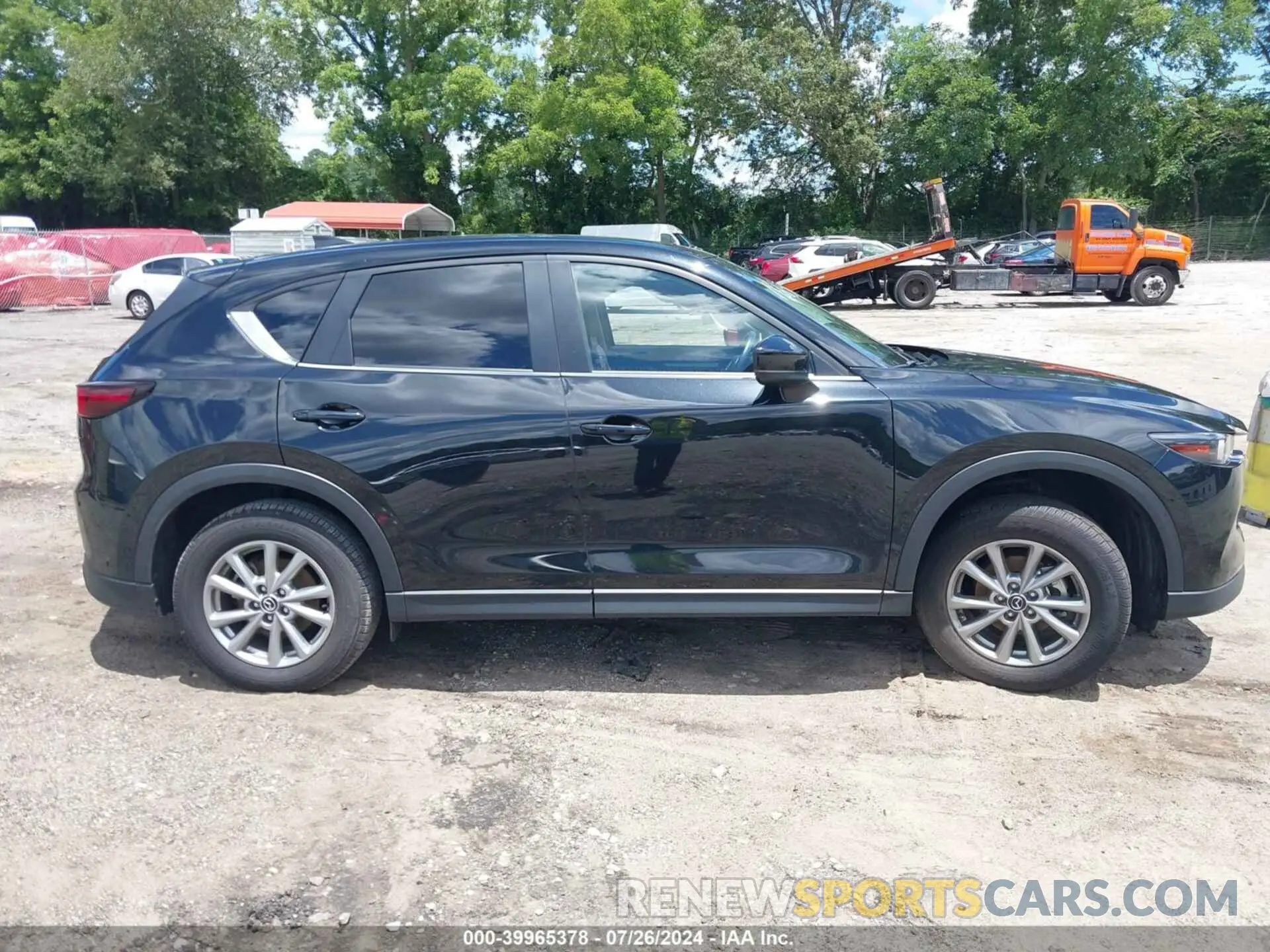12 fotografías del automóvil dañado JM3KFBCMXP0201665 MAZDA CX-5 2023