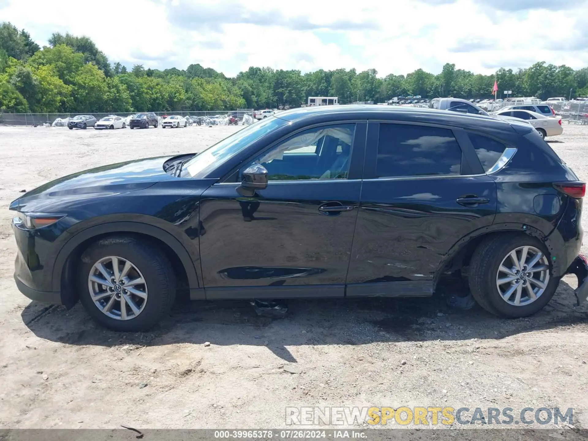 13 fotografías del automóvil dañado JM3KFBCMXP0201665 MAZDA CX-5 2023