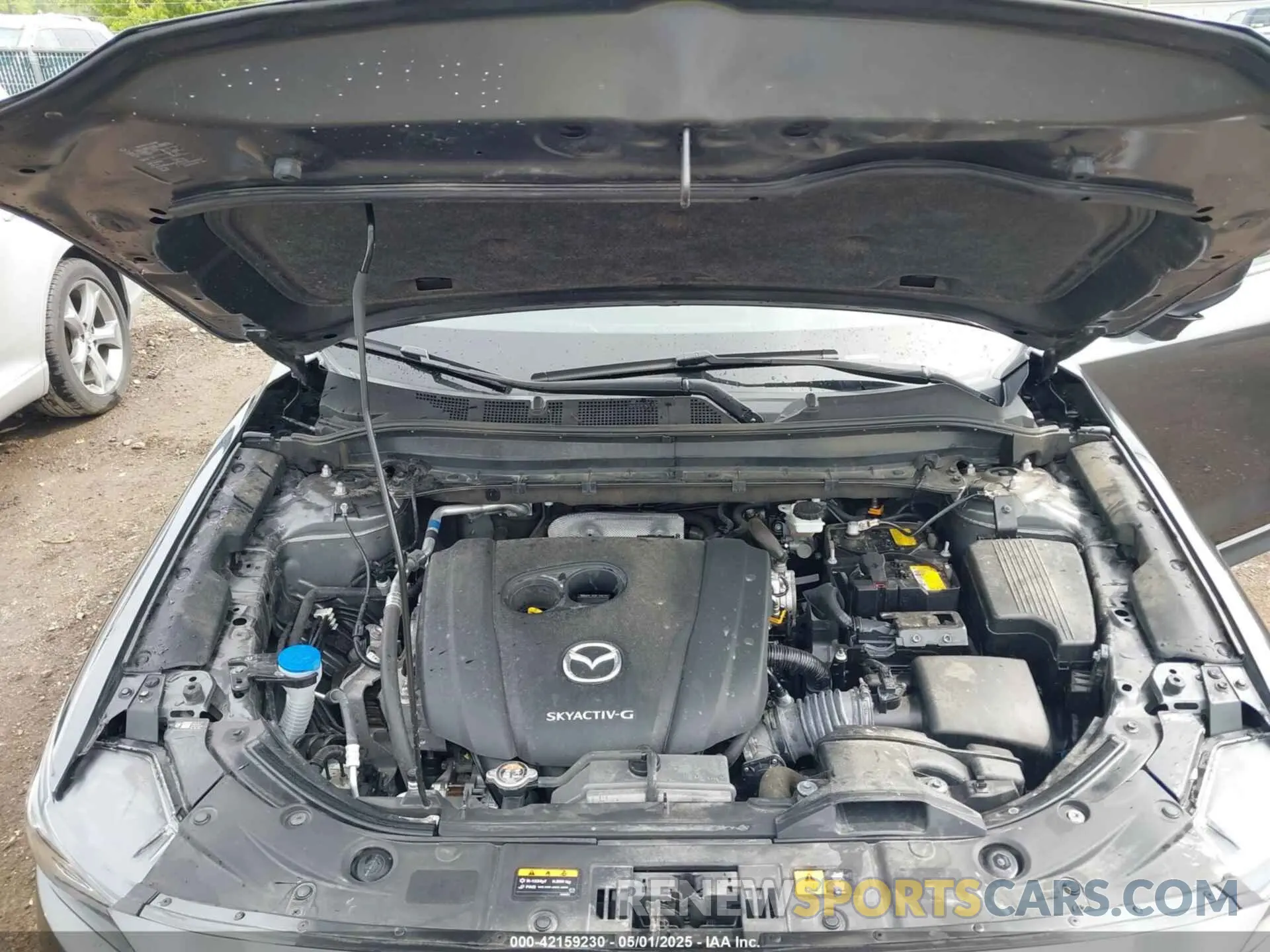 10 fotografías del automóvil dañado JM3KFBCMXP0225366 MAZDA CX-5 2023