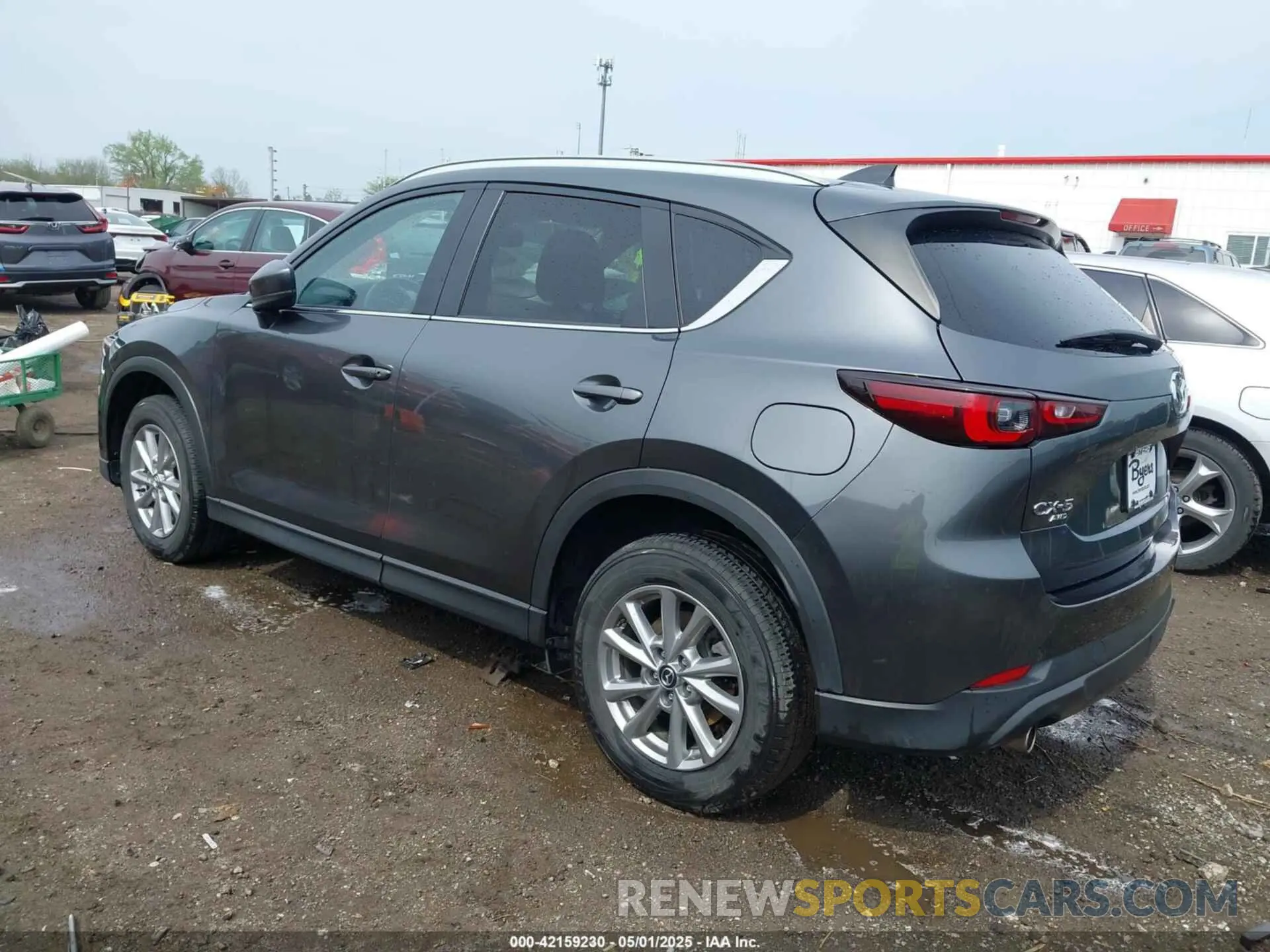 3 fotografías del automóvil dañado JM3KFBCMXP0225366 MAZDA CX-5 2023