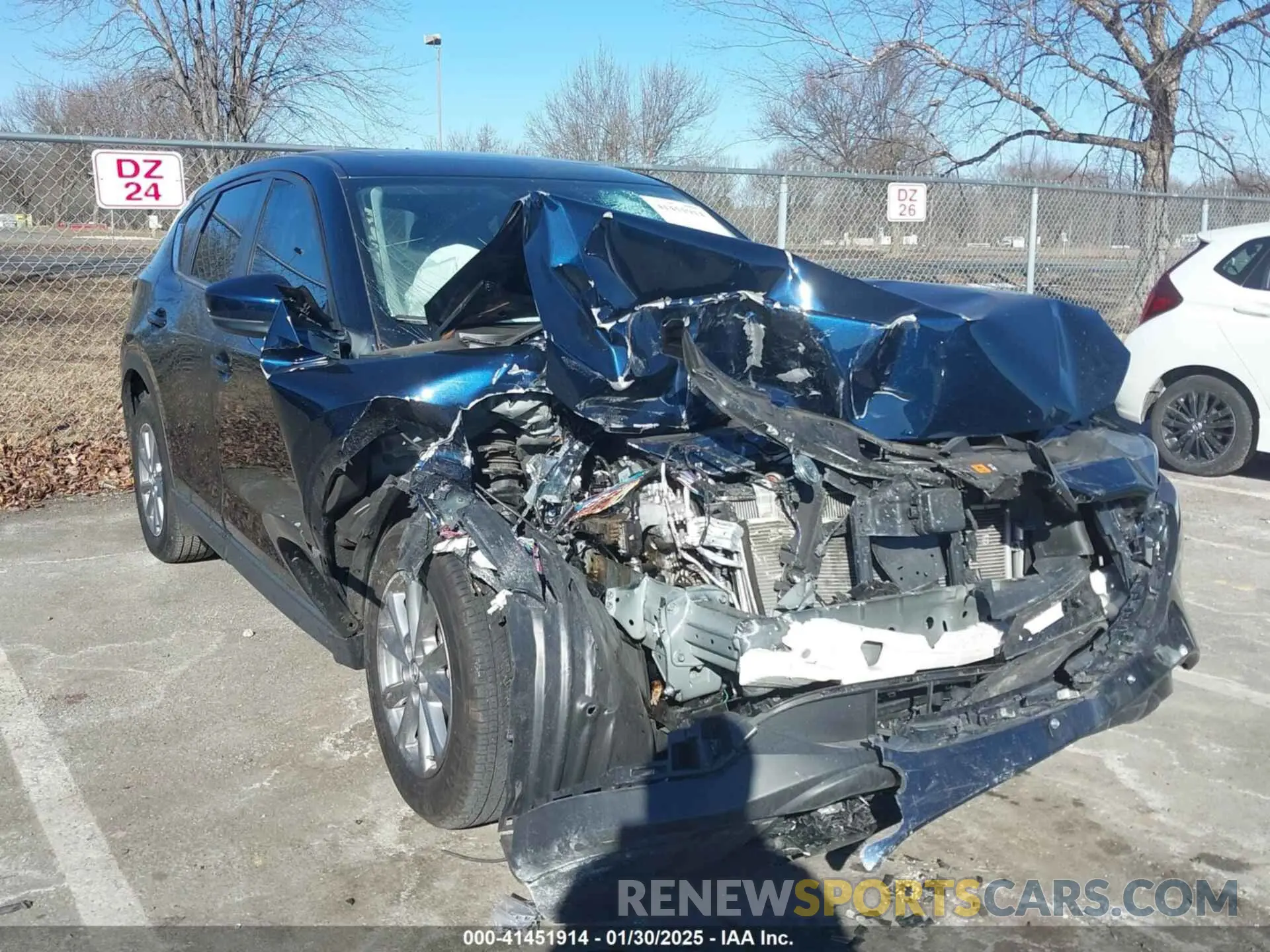6 fotografías del automóvil dañado JM3KFBCMXP0249974 MAZDA CX-5 2023