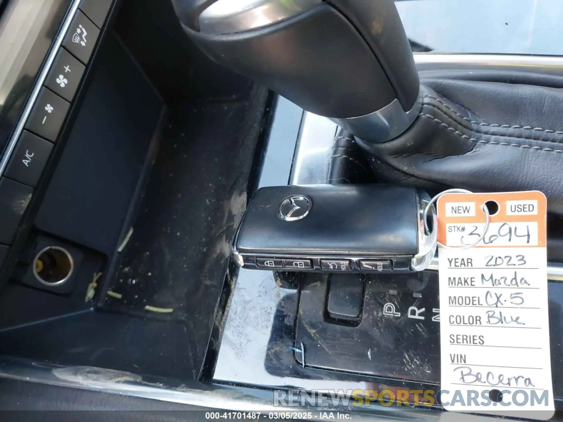 11 fotografías del automóvil dañado JM3KFBDM1P0191929 MAZDA CX-5 2023