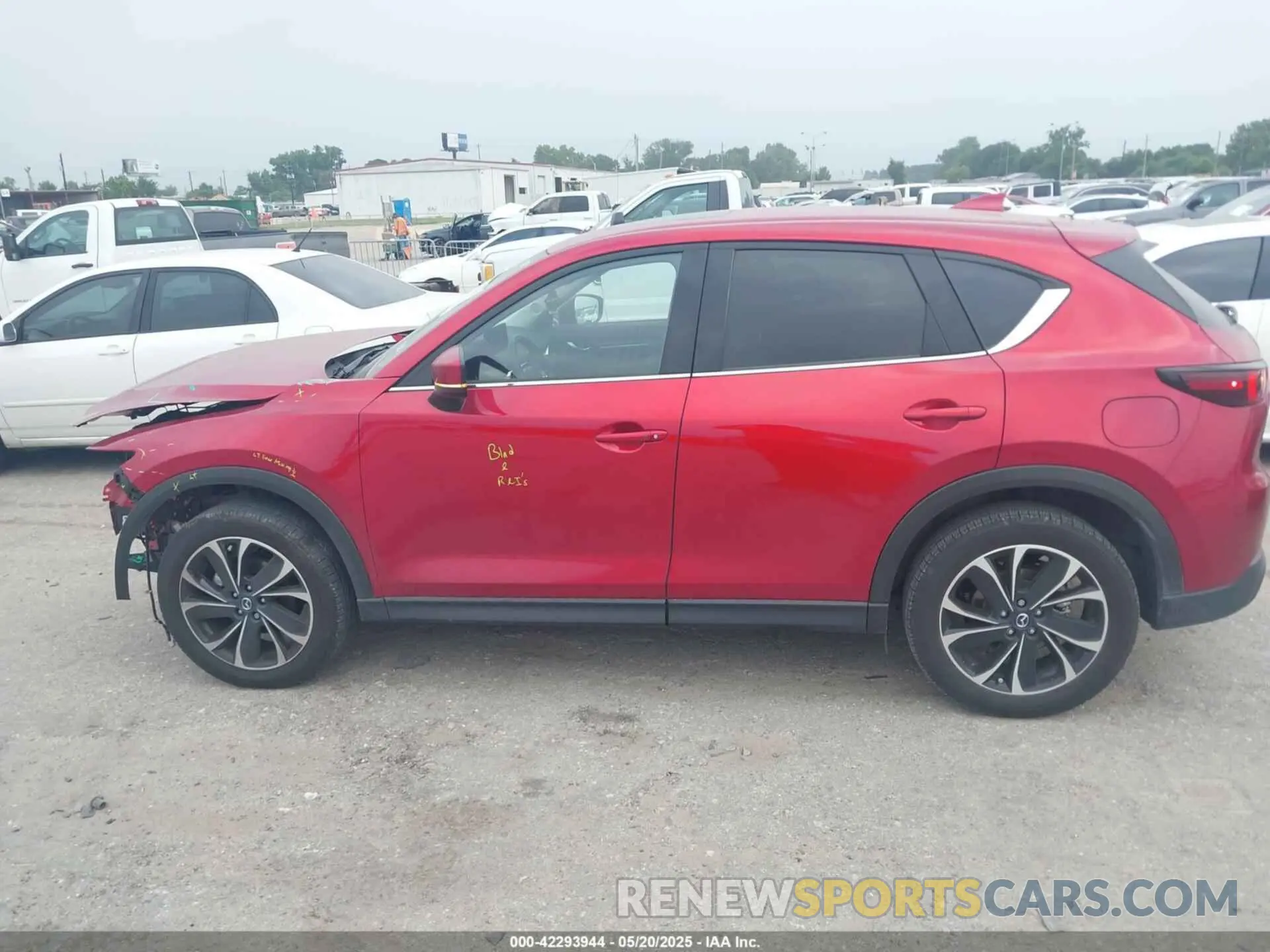 14 fotografías del automóvil dañado JM3KFBDM2P0180342 MAZDA CX-5 2023