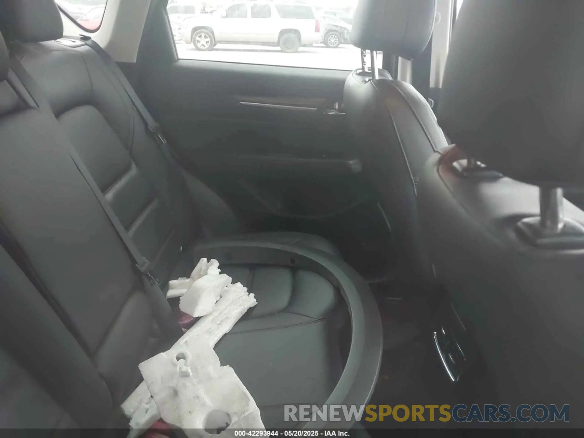 8 fotografías del automóvil dañado JM3KFBDM2P0180342 MAZDA CX-5 2023