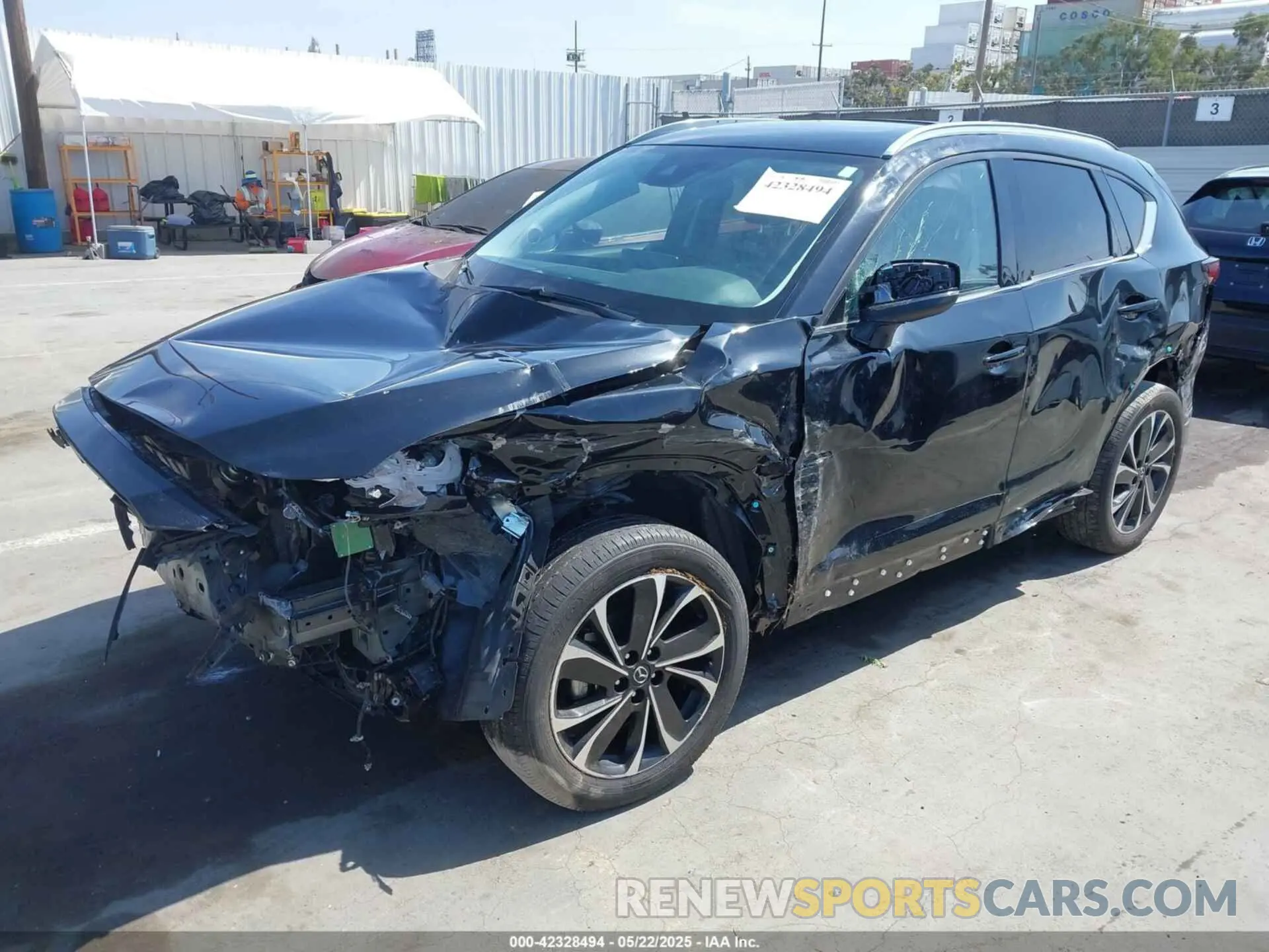 2 fotografías del automóvil dañado JM3KFBDM3P0218645 MAZDA CX-5 2023